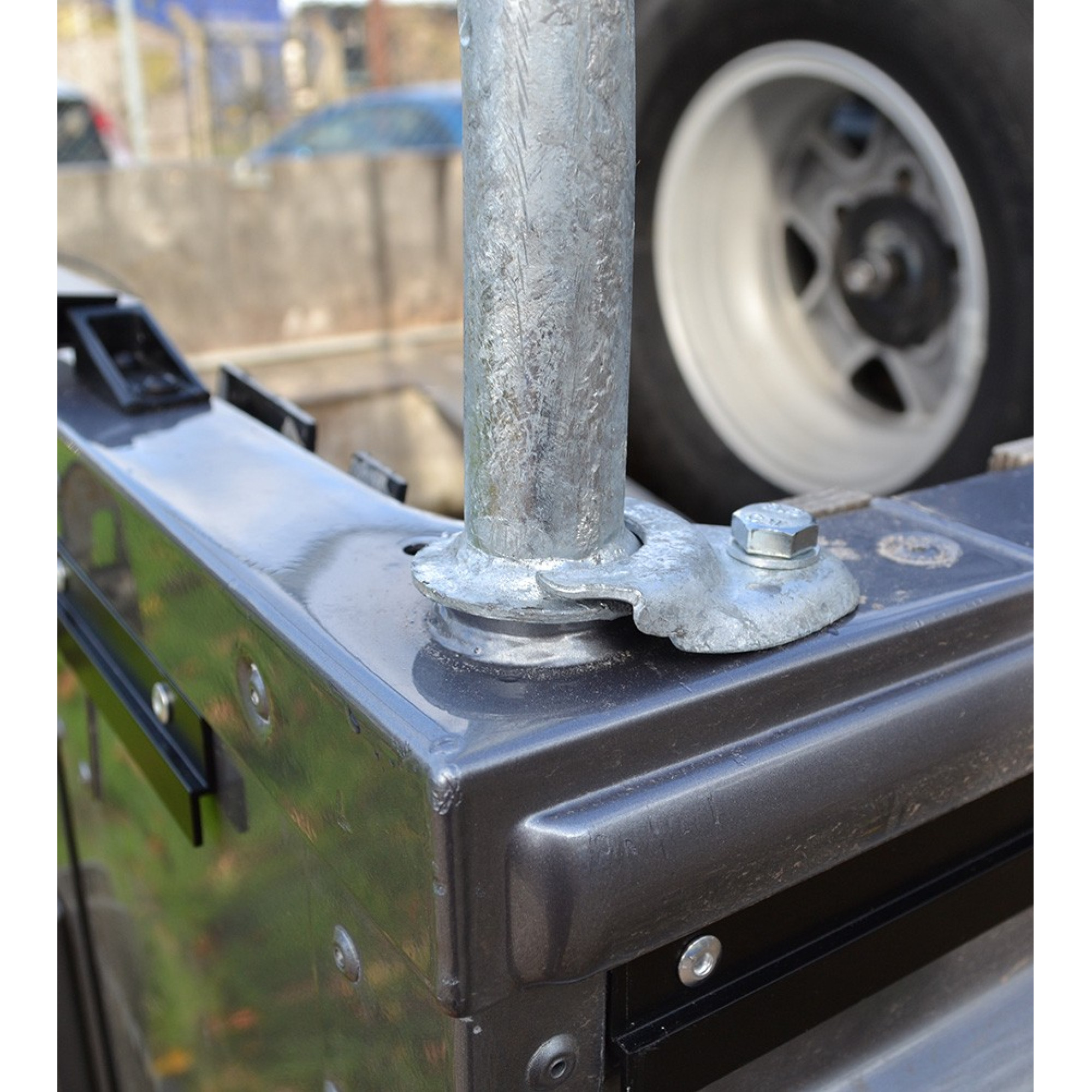 110 Crew Cab Hood Stick Set