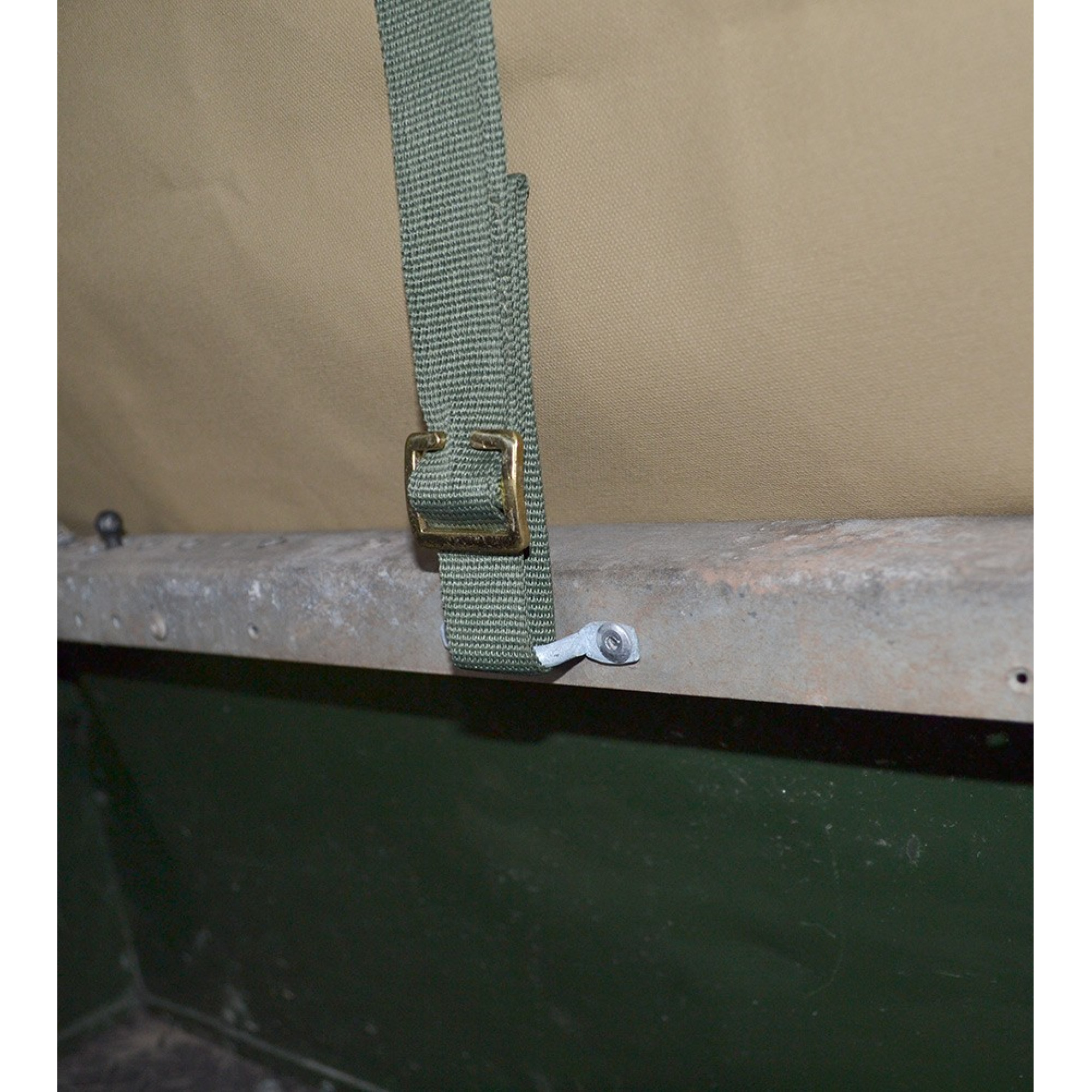 Fume Curtain 88/109 90/110 in Sand Flexible Rear Window