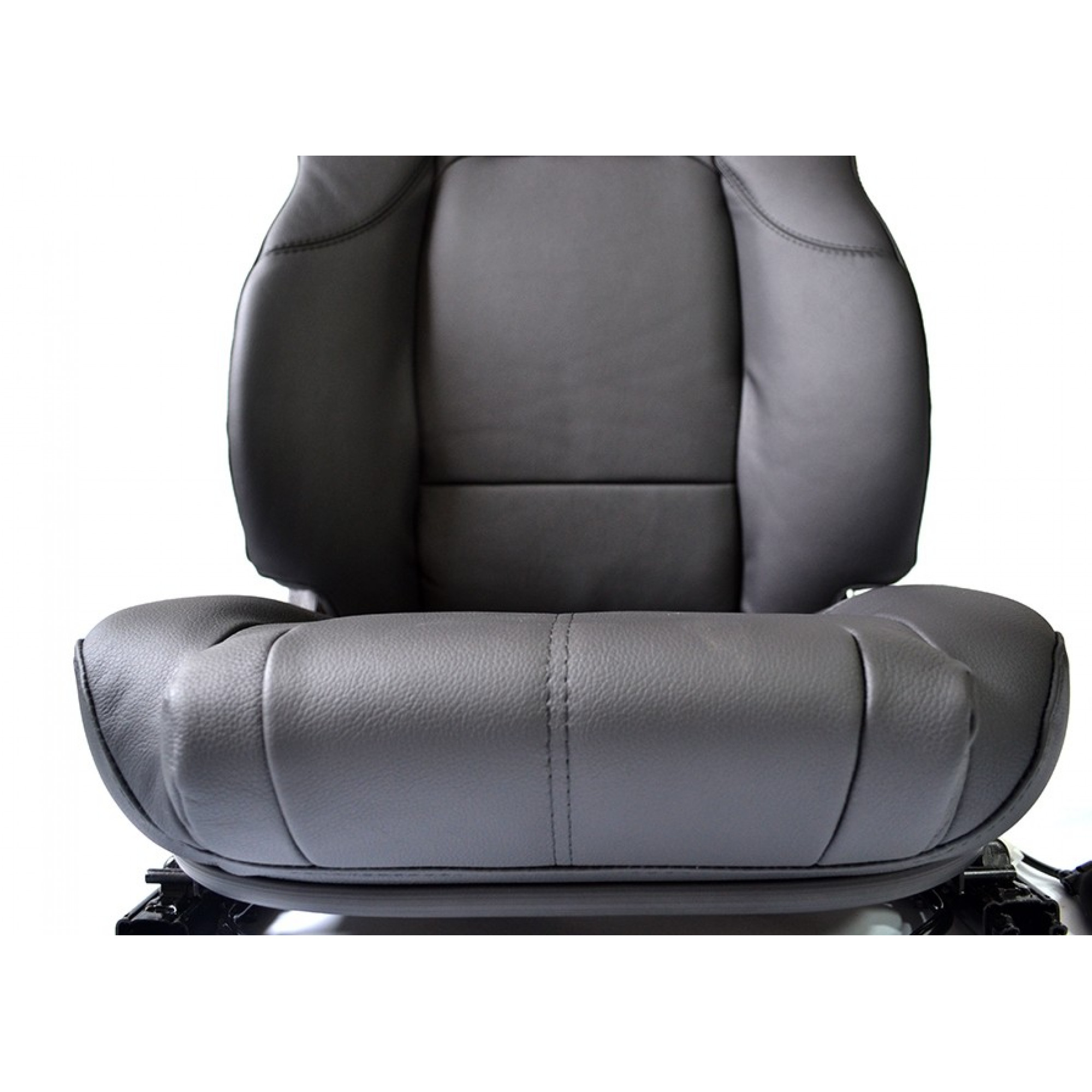 Elite Seat Pair in Black Leather Inc Fixings