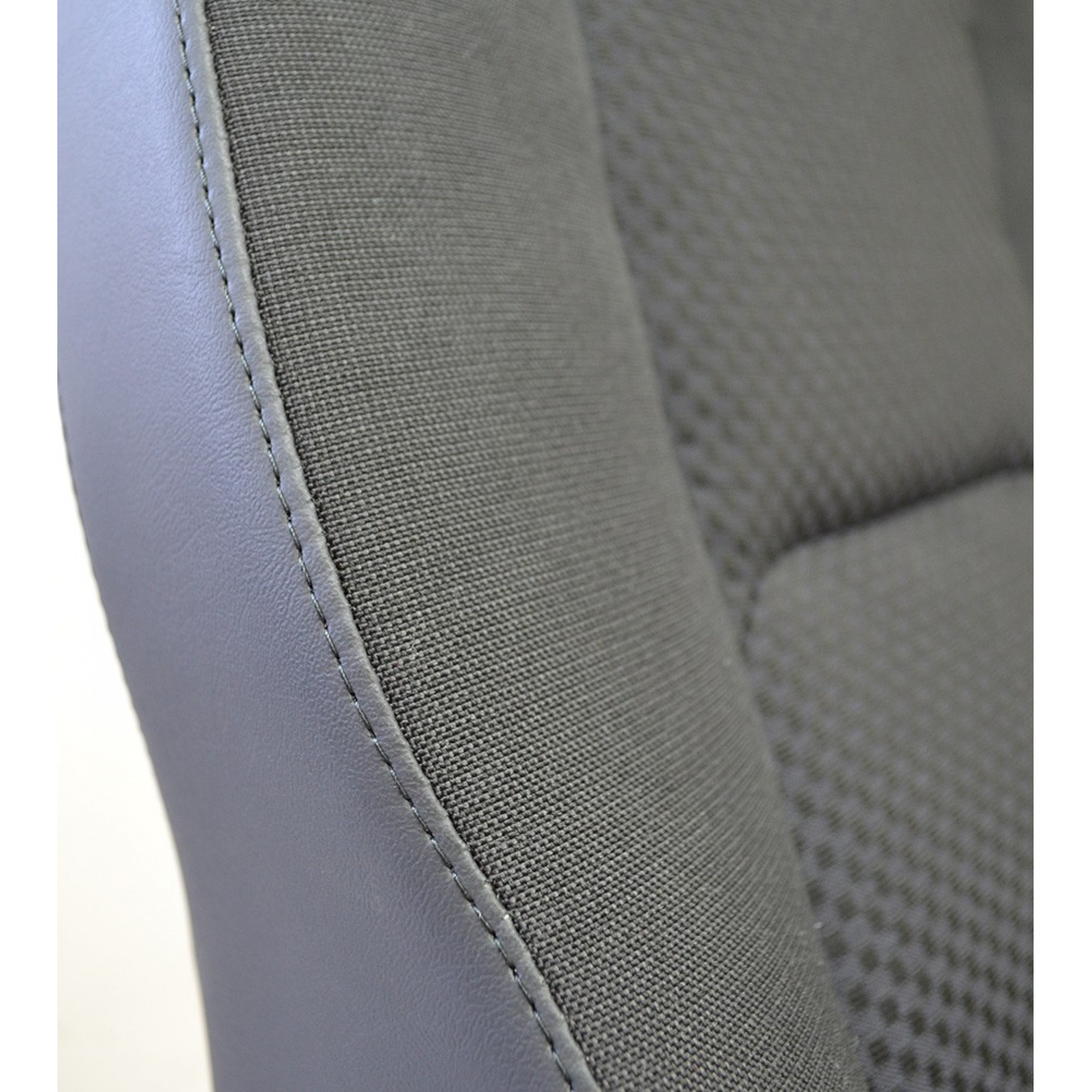 Elite Seat Pair Black Span Mondus Elite Seat Black Span Mondus. Includes Runners, Priced Per Pair.