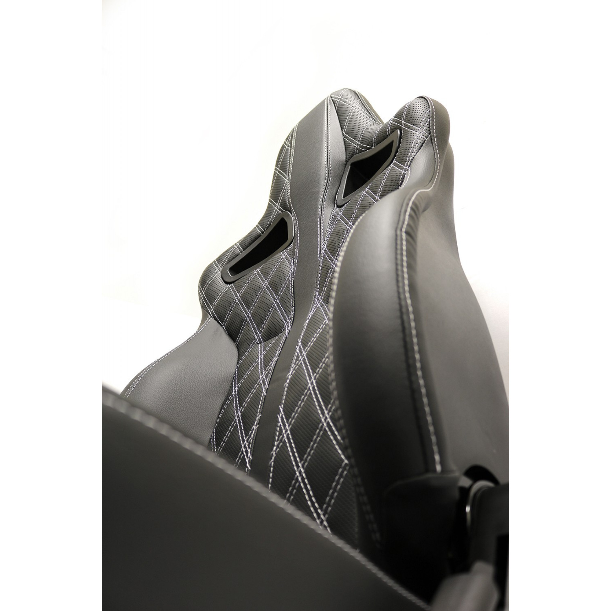Elite Sports Seat (Heated) Pair Diamond White