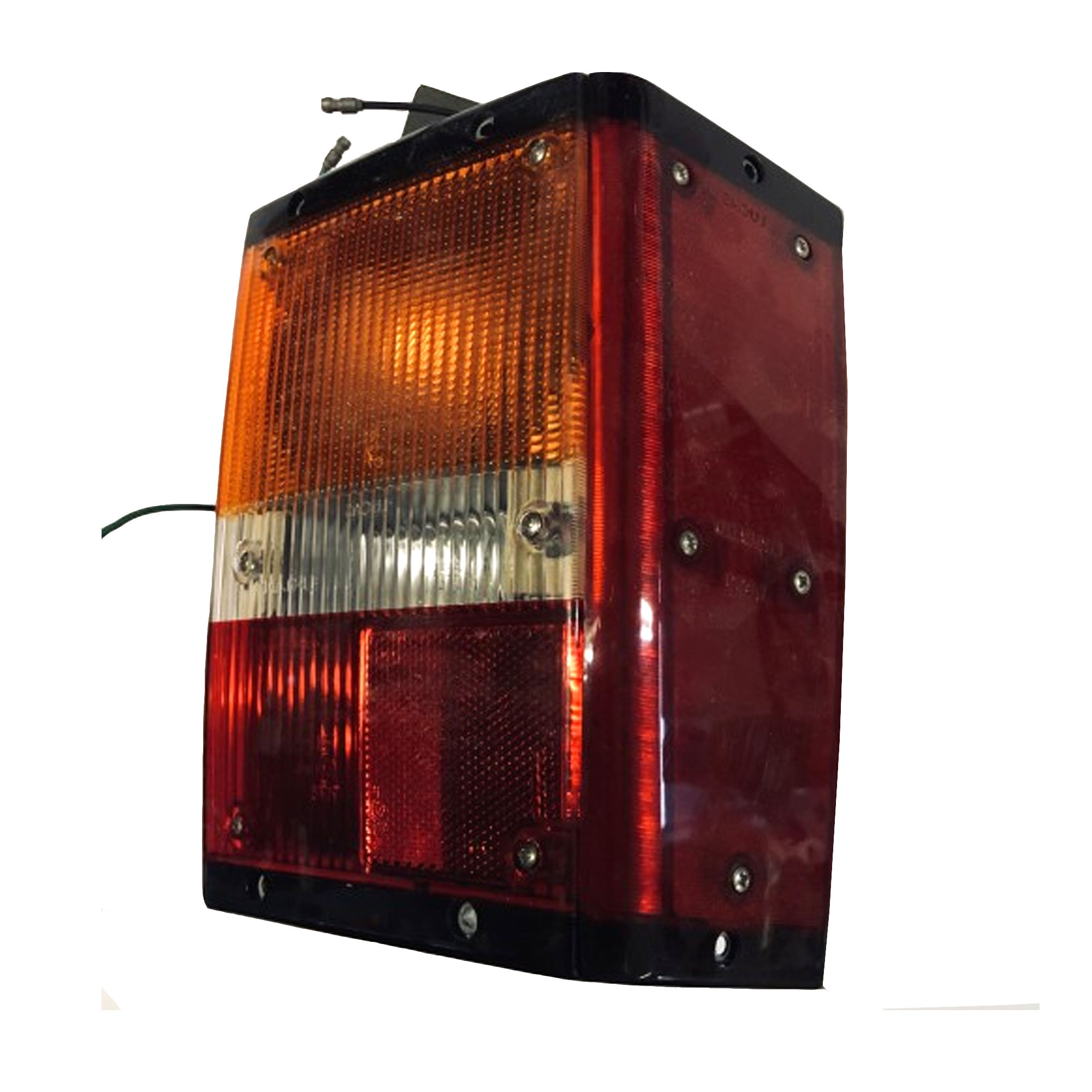 PRC2076 No Longer Available Rear Lamp Cluster RH Range Rover