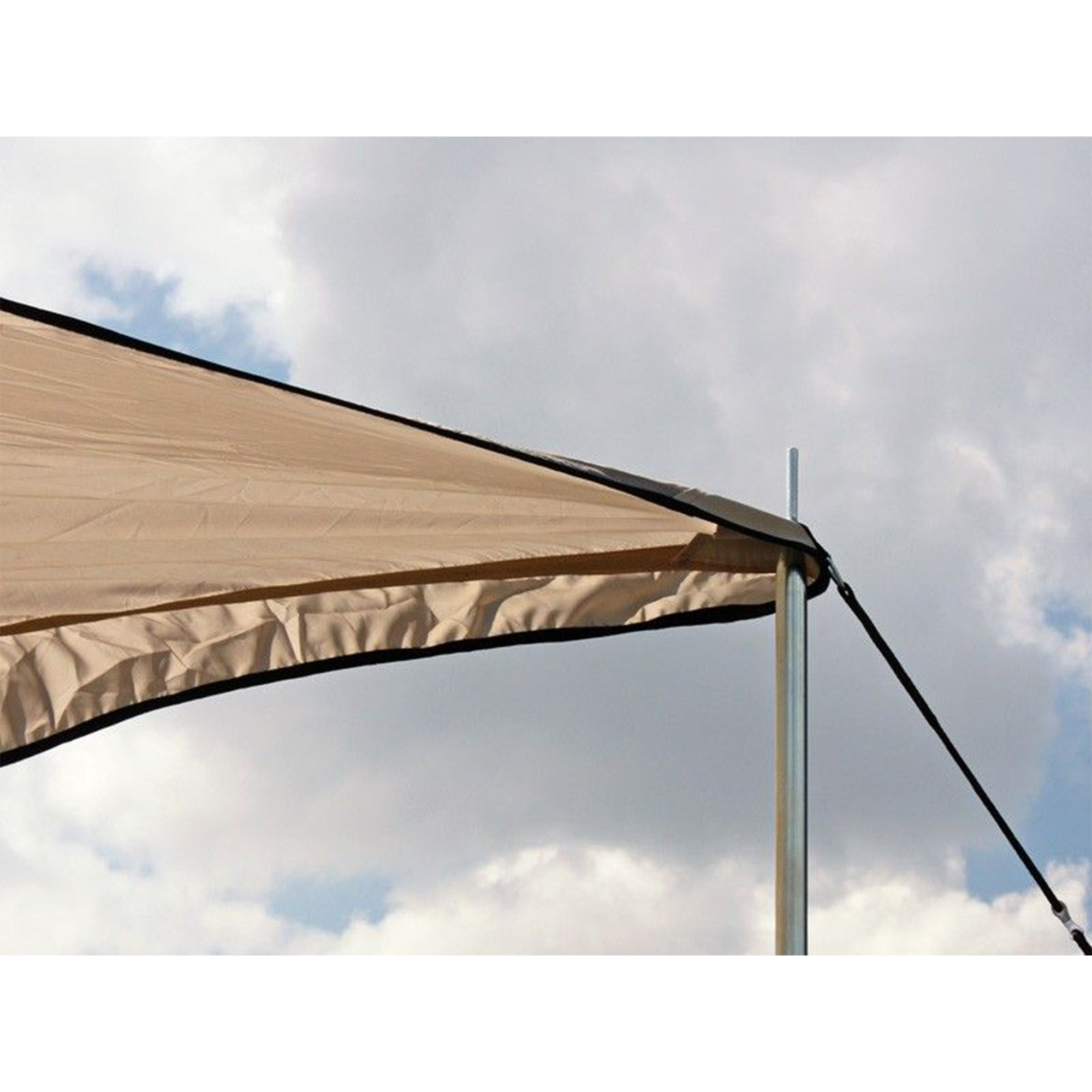 Front Runner Featherlite Awning (3.3X2.7M) Inc Mounting Rail
