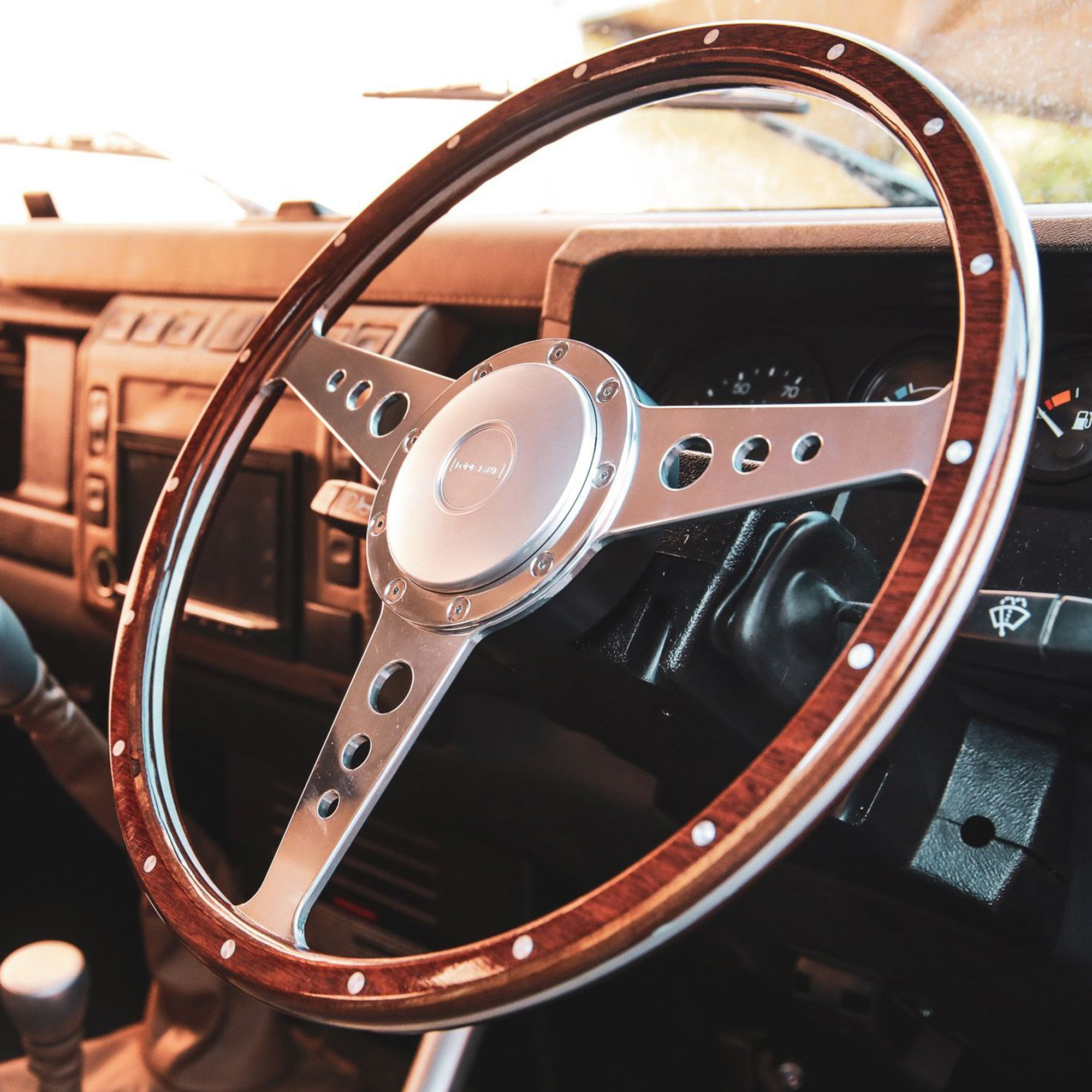 Lignum Wood Rim 15" Steering Wheel & Black 48 Spline Boss