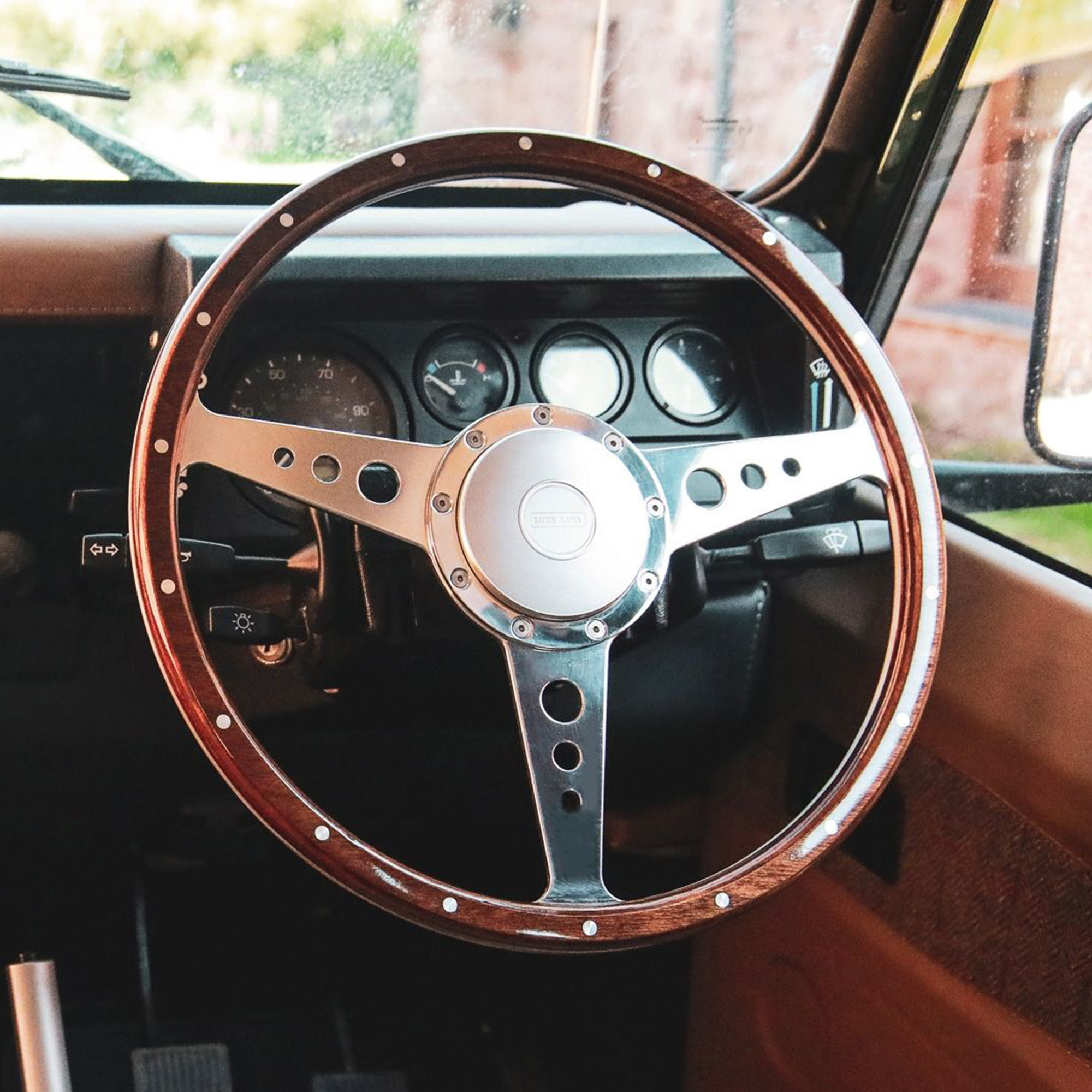 Lignum Wood Rim 15" Steering Wheel & Black 48 Spline Boss