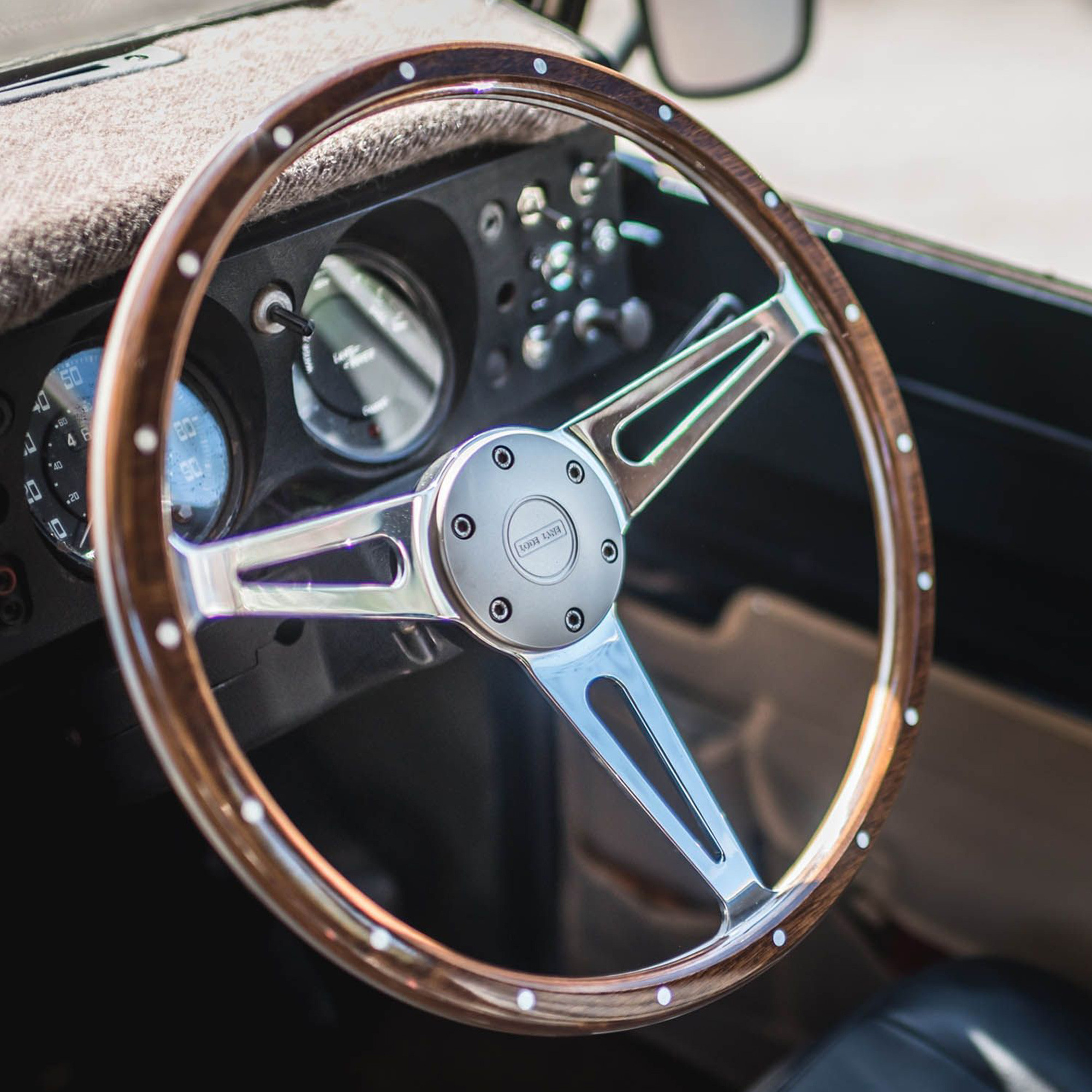 Evander Wood Rim 15" Steering Wheel & Silver 48 Spline Boss