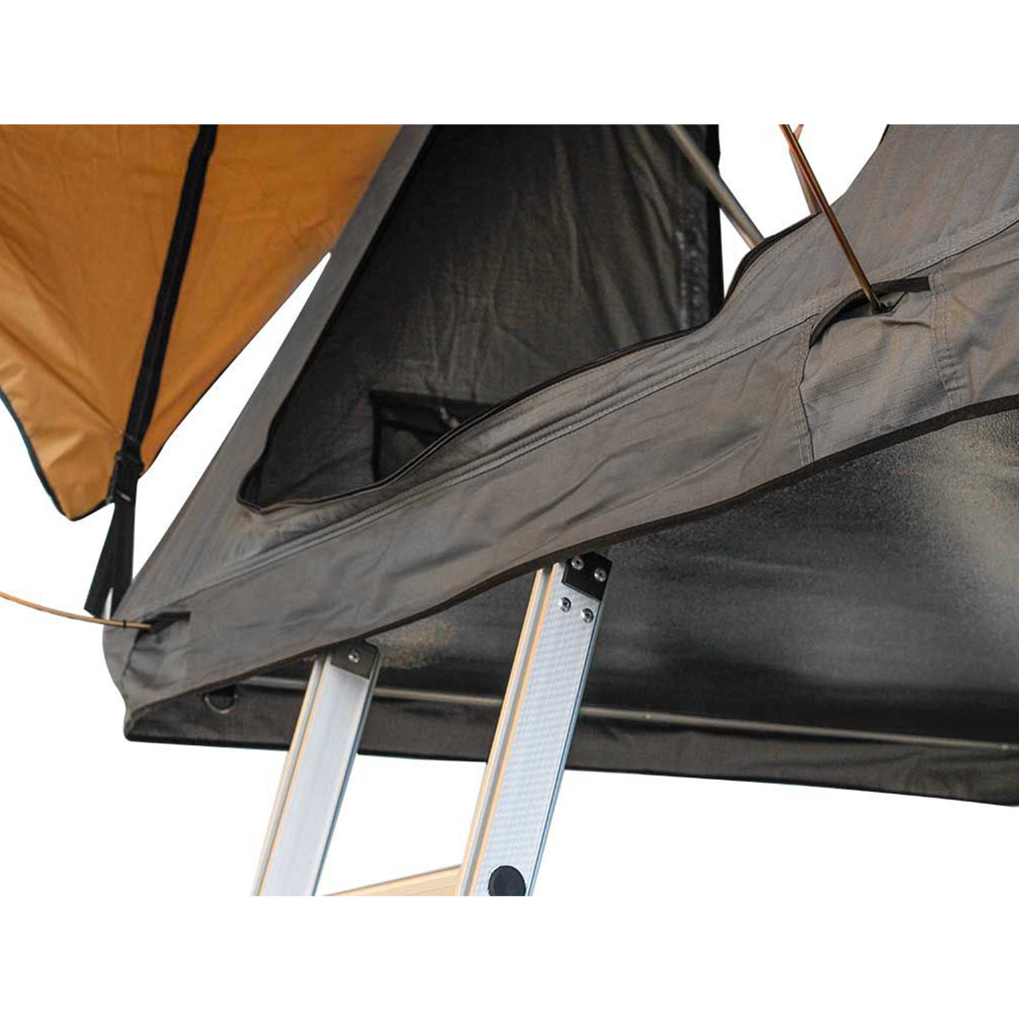 Front Runner Roof Top Tent A 1.3M (4.3') Wide Roof Top Tent That Is 2.5M (8.2') Long When Unfolded. - (Delivery Surcharge Applies) Consists Of: 1 x Tent 1 x Flysheet 1 x Aluminium Ladder 1 x Mattress 1 x Tent Cover 1 x Rod Kit 1 x Mounting St