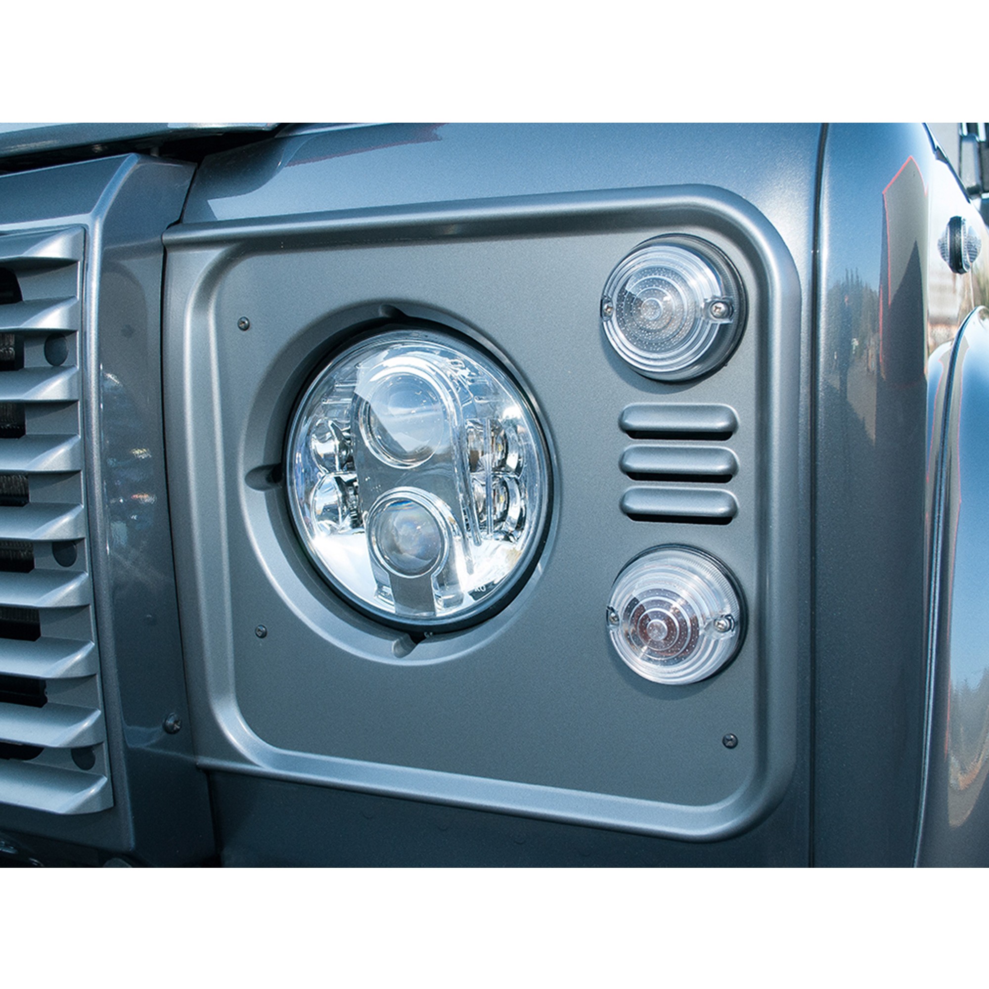 Led Lynx Eye Headlamp LHD 7 Inch Round Pair Dot & E Marked Polycarbonate Lens with Aluminium Housing 2800LM@30W on Low Beam 4450LM@48W on High Beam