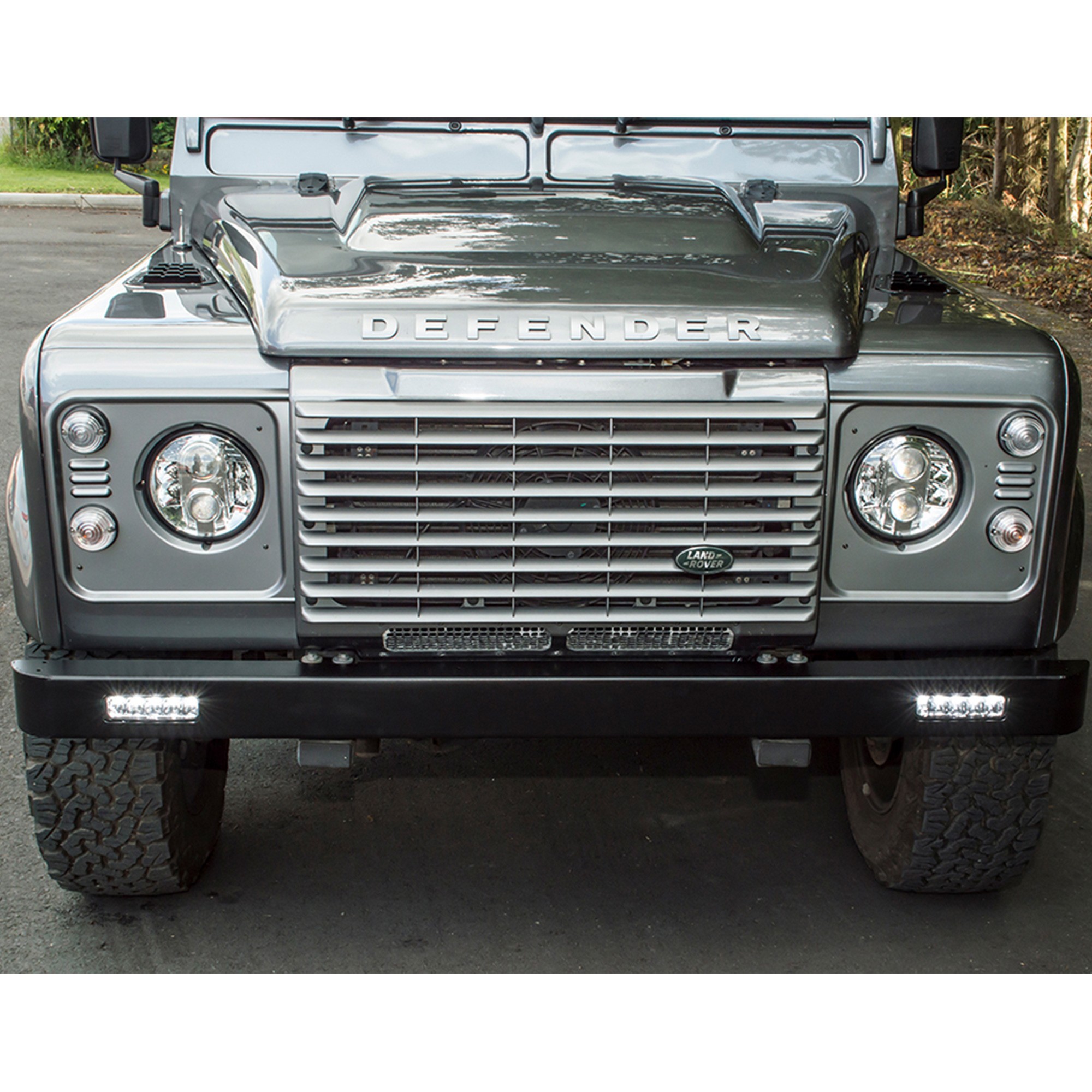 Front Bumper with Ring Led Lamp for Defender 90/110/130