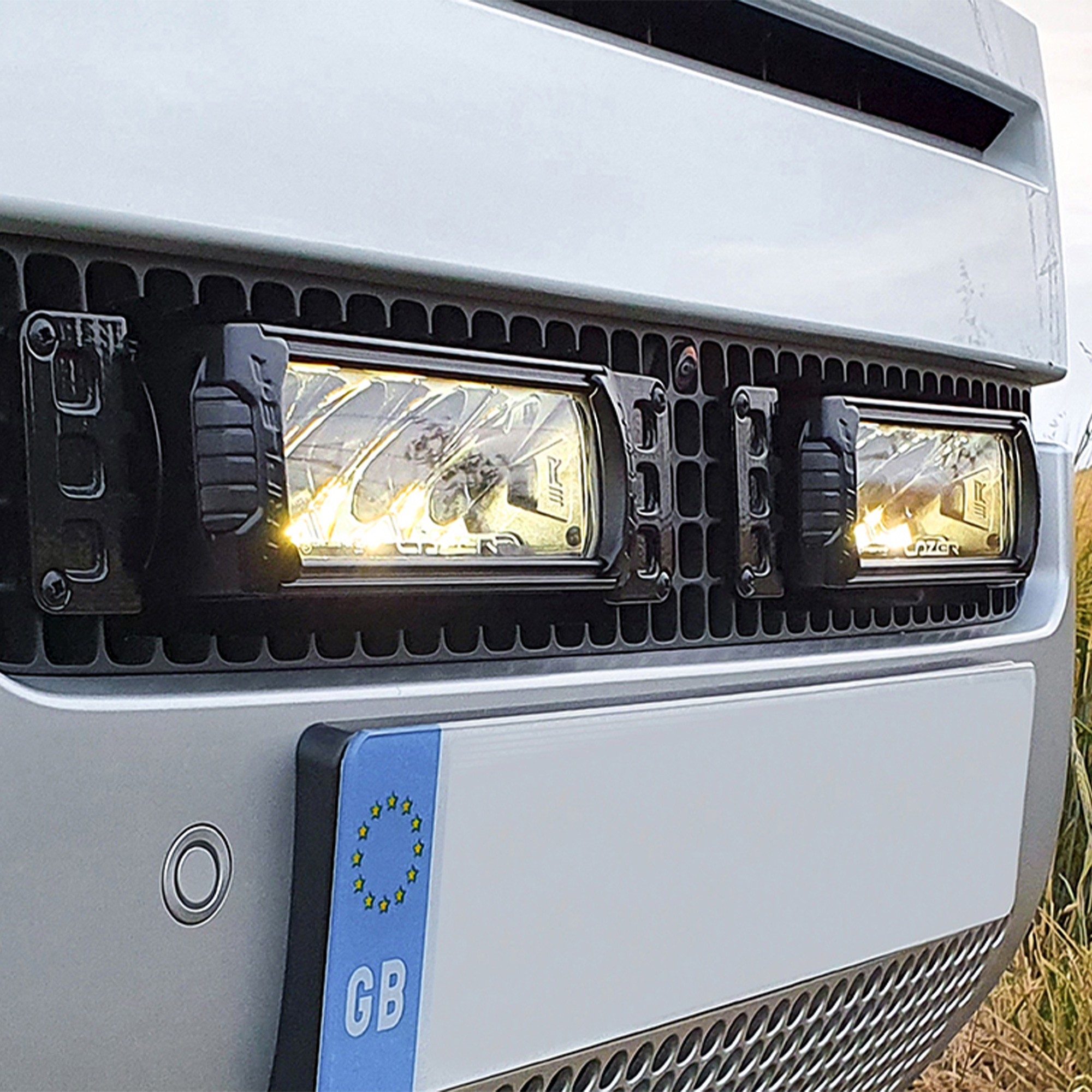 Defender 2020 Lazer Led Spotlight Grille Integration Kit Bespoke Mounting Brackets Quick and Easy Fitting