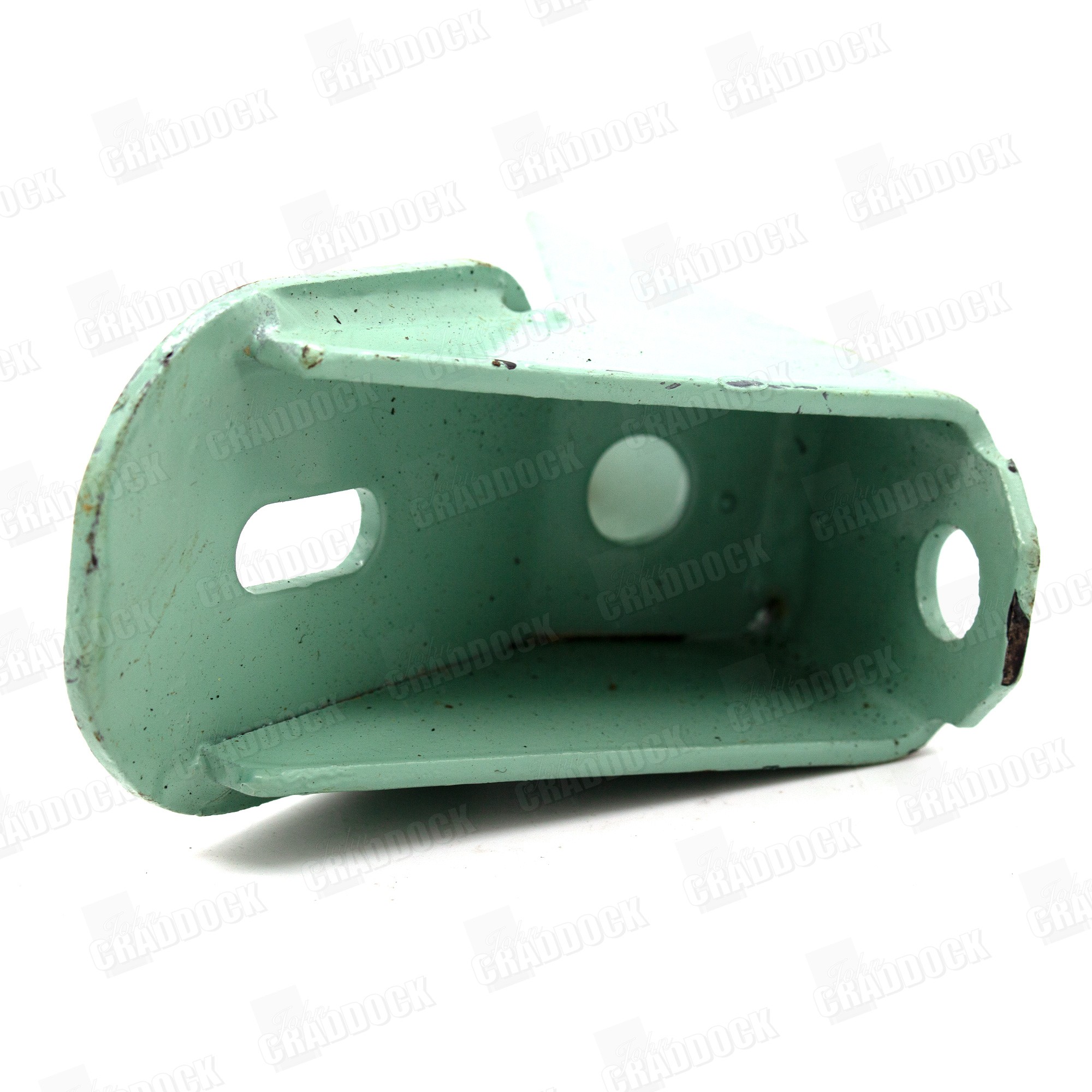 Genuine Engine Mounting Bracket RH 2 Litre and 2.6 Litre