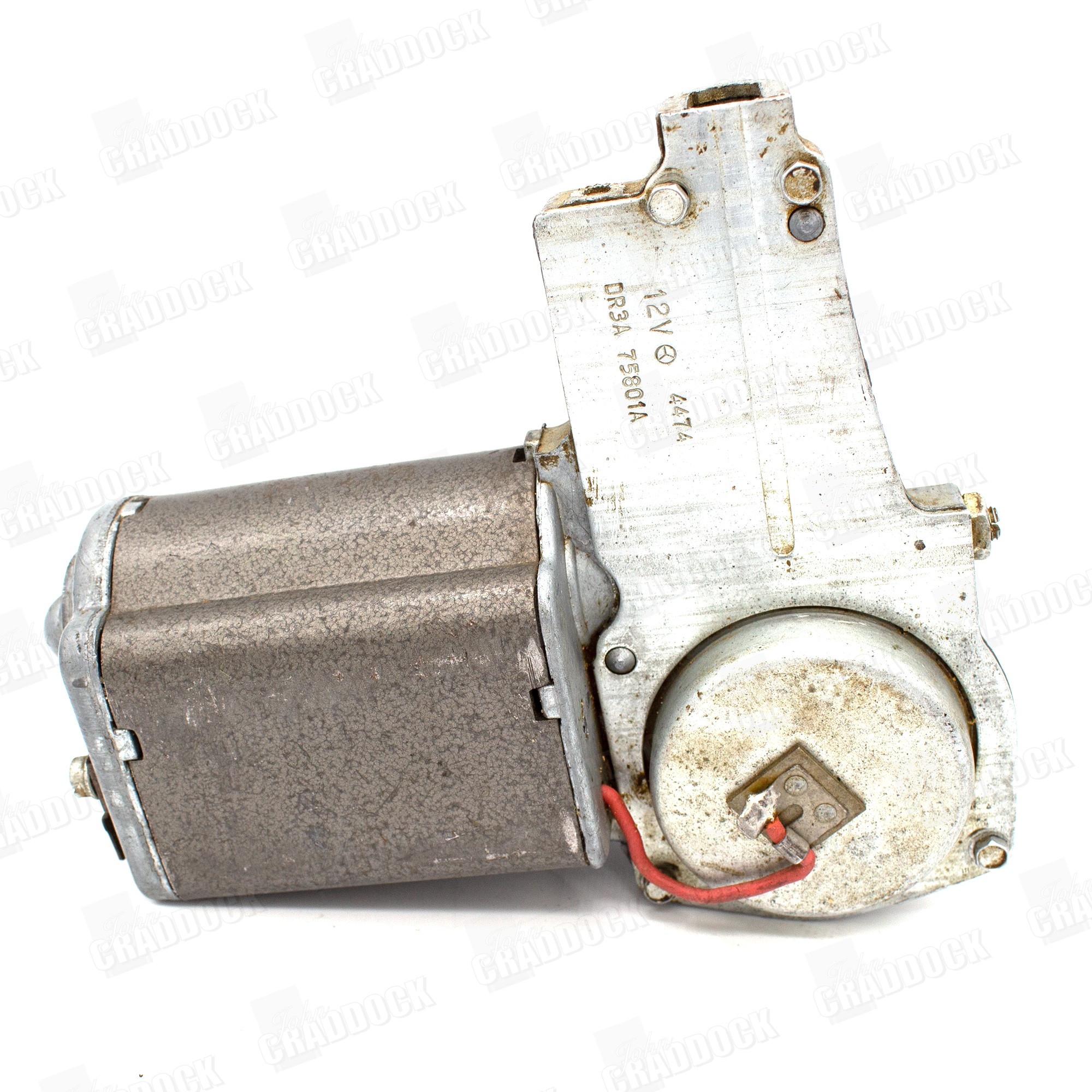 Genuine Wiper Motor Series 2A Suffix D to E Inclusive Recon and FC 2B up to Suffix B. Genuine this Is Square Body Type Not Round Type. We Would Need Old Unit for Recondition. Price May Vary Depending on Parts Needed
