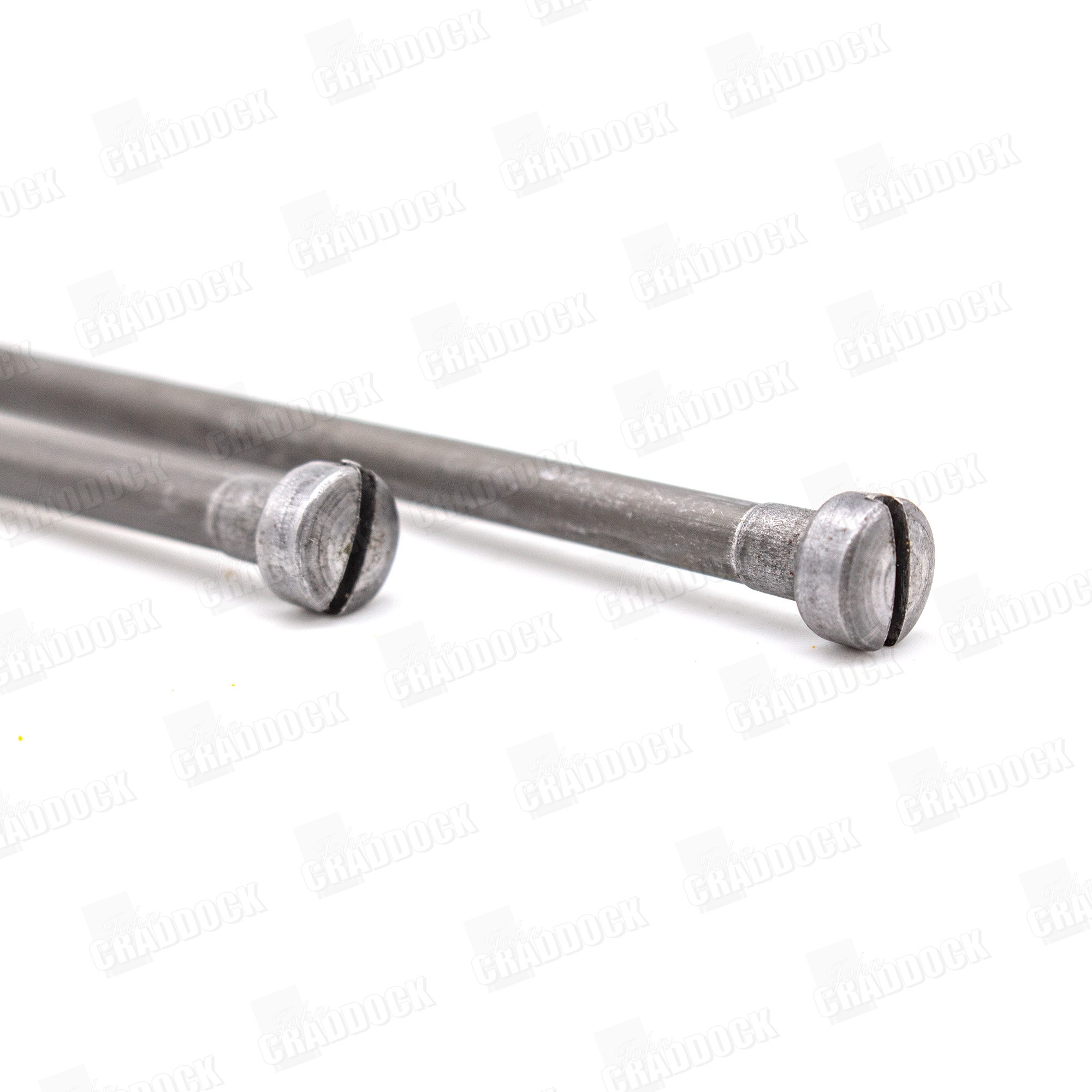 Bolt Kit 2 Bolts Through Starter Motor 2M100 Type Petrol