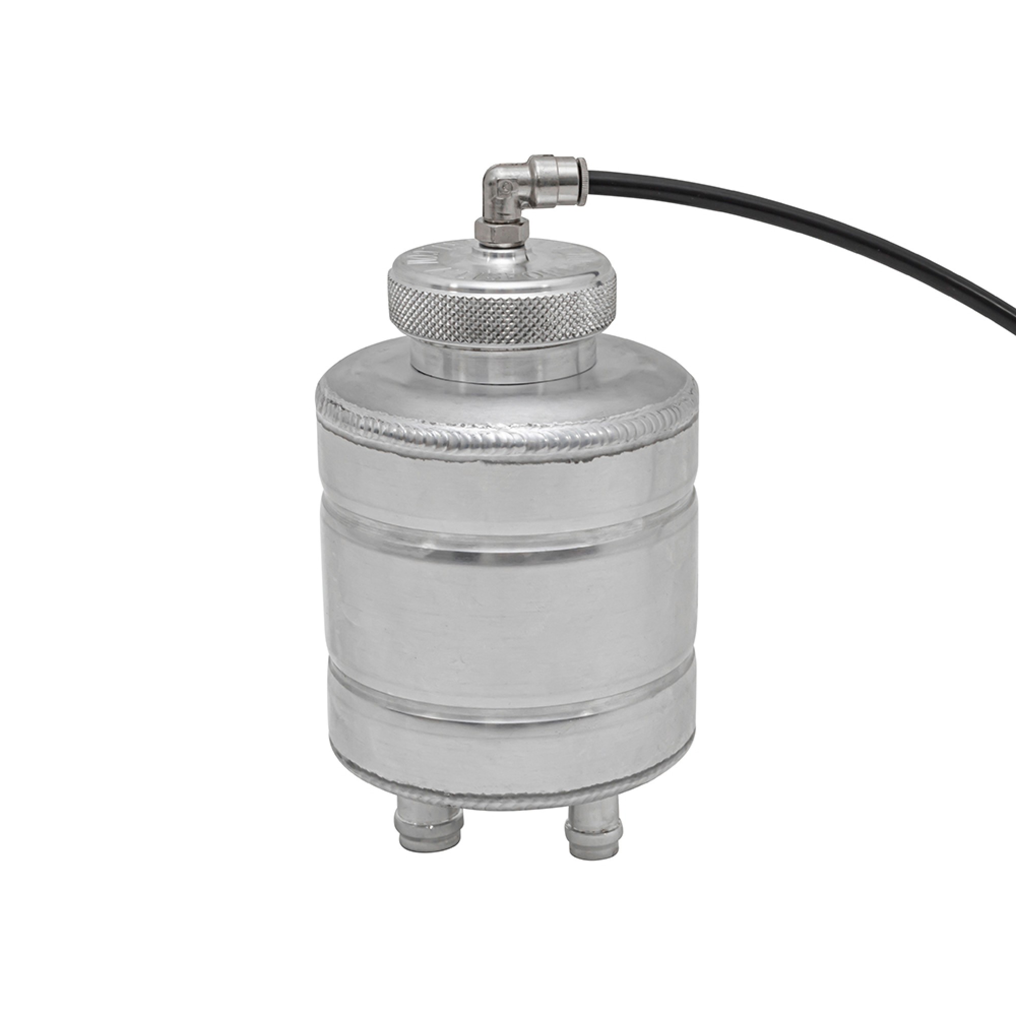 Power steering outlet reservoir