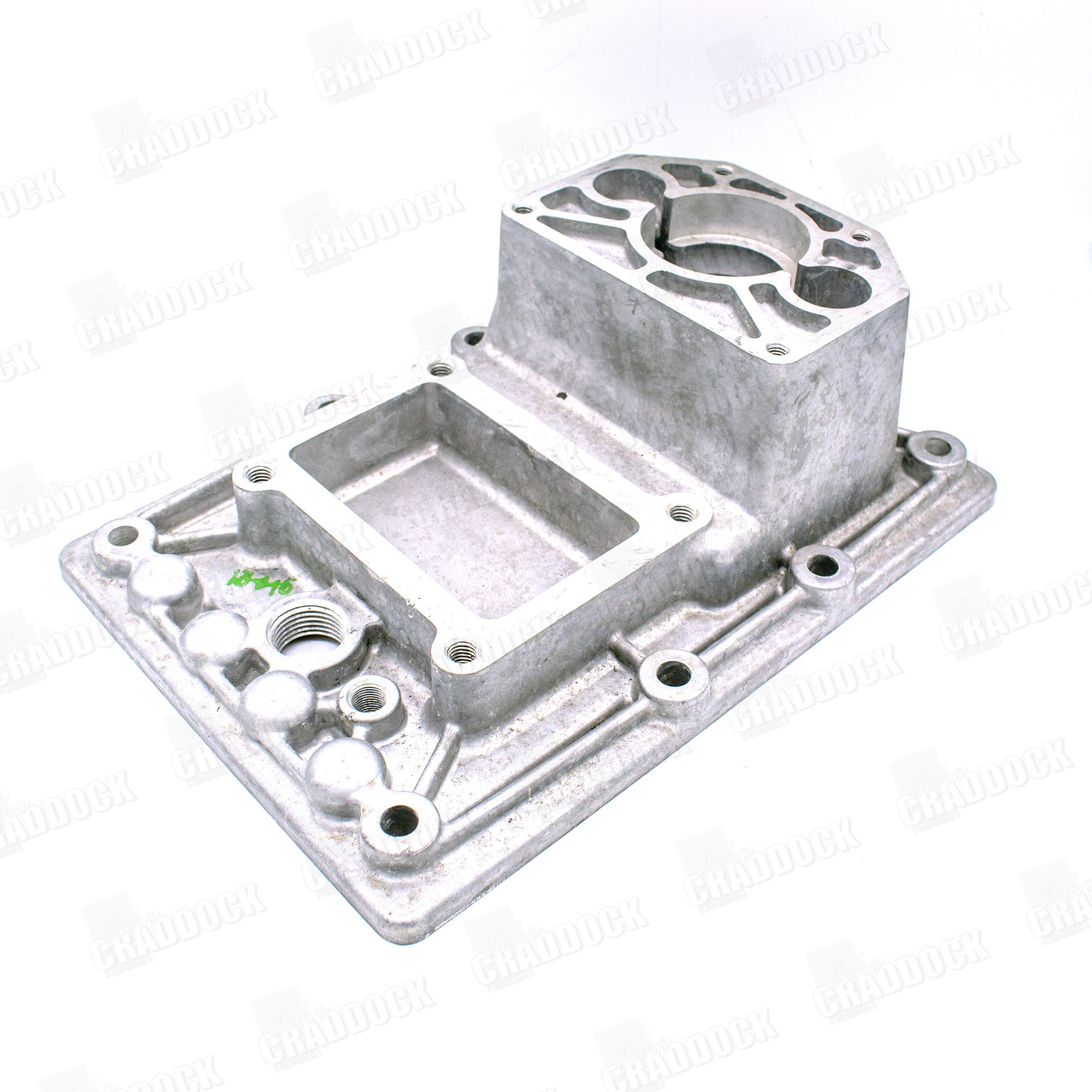 FRC5698 - Genuine Top Cover LT85 90/110 V8 Gearbox