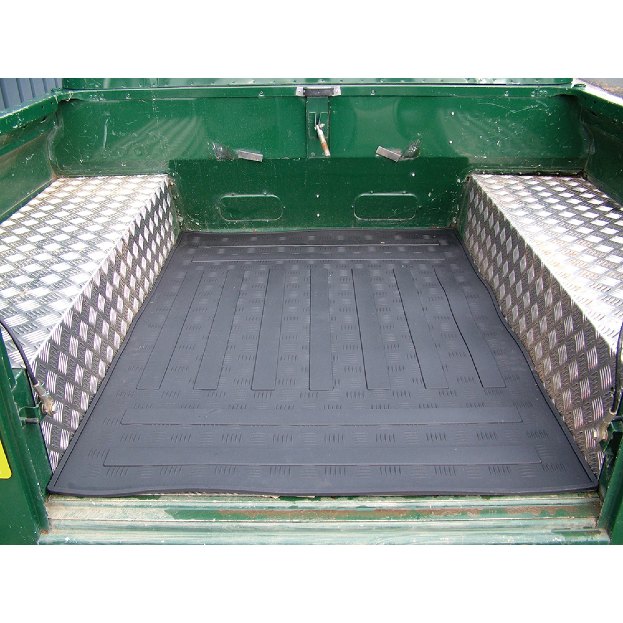 Defender 90 best sale rear mat
