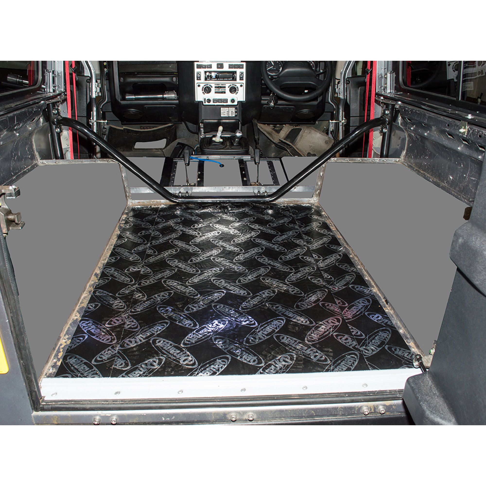 Dynamat Sound Deadening Rear Tub Floor 90 - DA8086