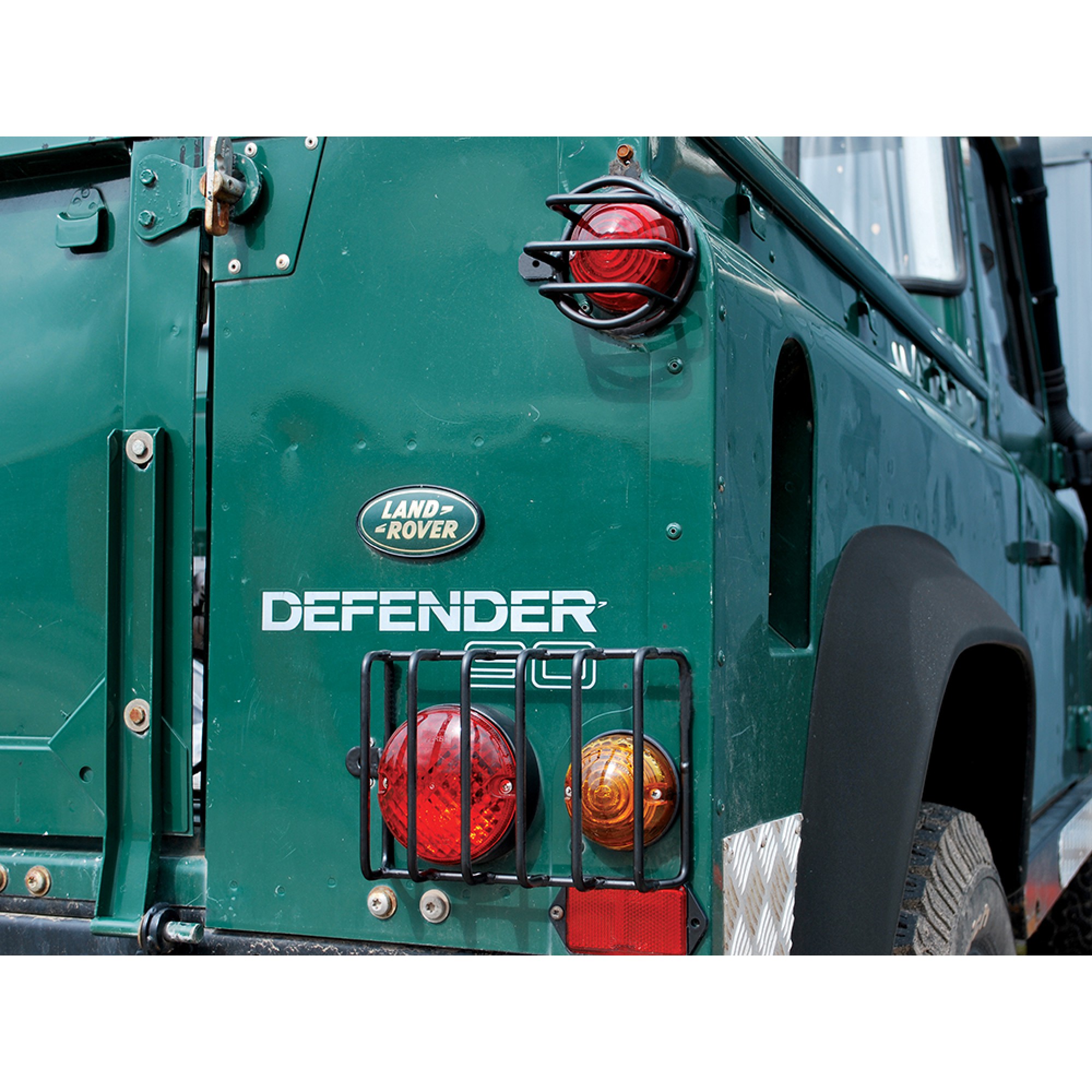 Wolf Rear Light Guard Kit for Defender 2003 Onwards