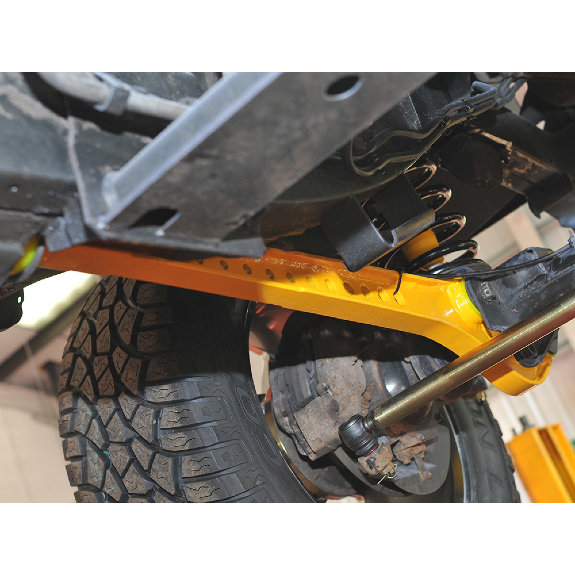 Heavy Duty Steering Arms 90/110 Comes with 3 Track Rod Ends.