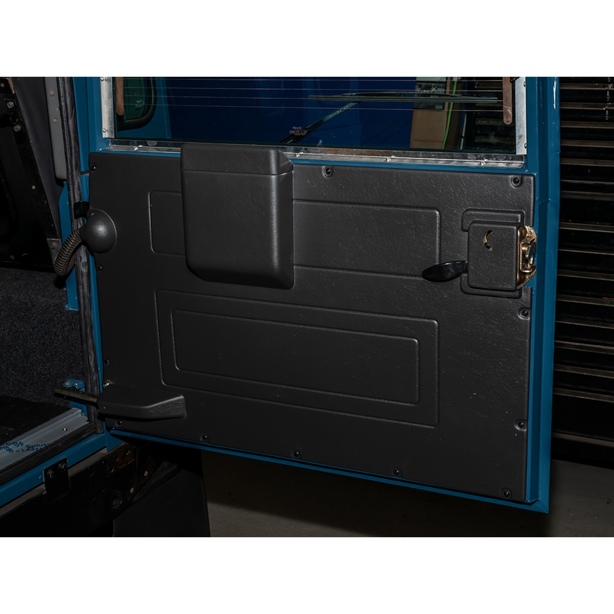Rear Door Casing 90/110 Black upto 2002 with Wiper Cover
