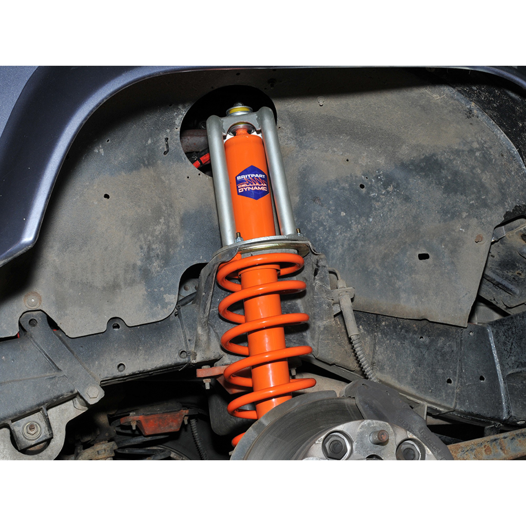 1 Inch Lowered Front Spring 90 110 130 Discovery 1 Range Rover Classic Reduce The Ride Height Of Your Land Rover by 25mm (1 Inch) by Fitting These Lowered Springs. Help Reduce Body Roll Giving Your Vehicle A More Sport Squat Stance. Springs Are Pow