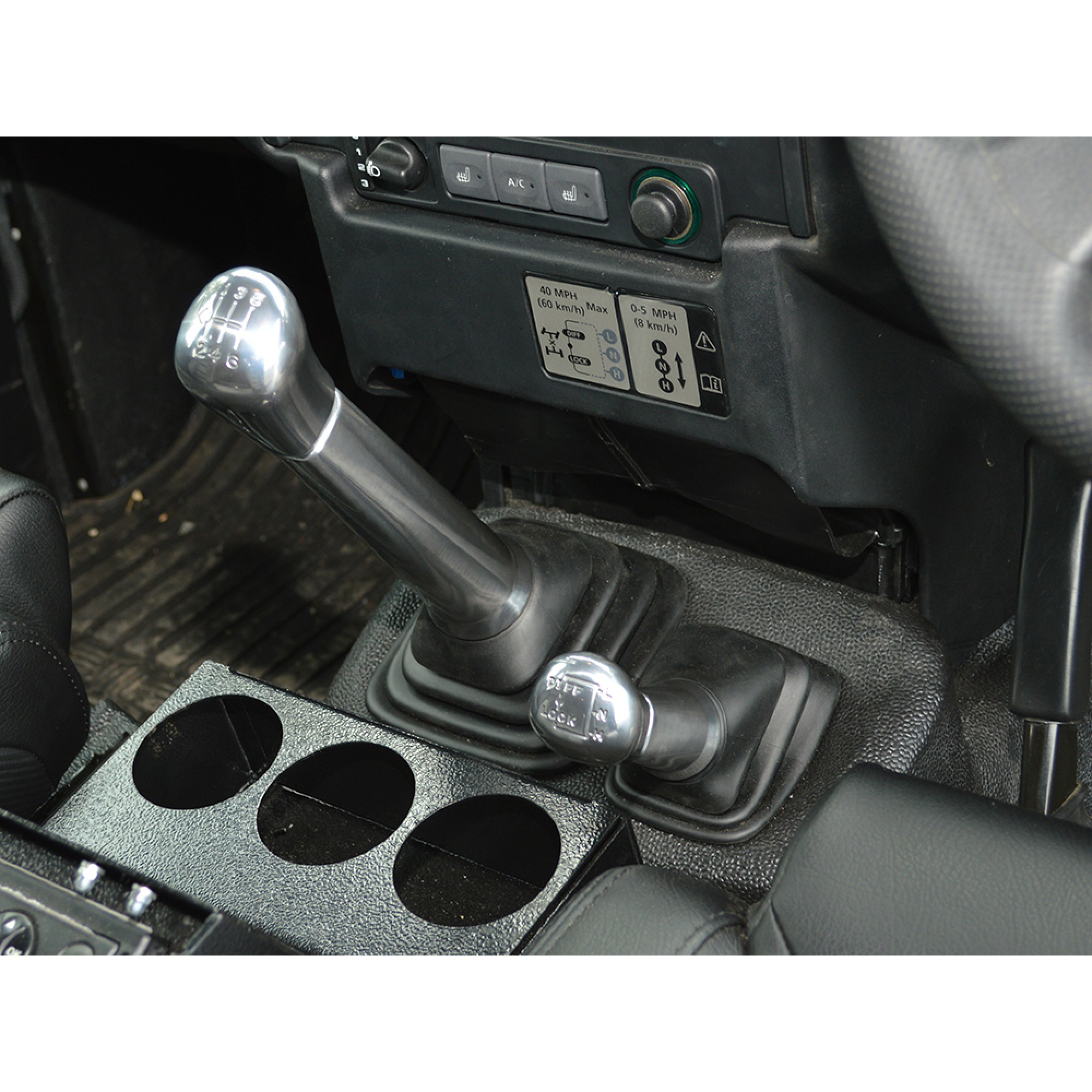 Polished Aluminium Gear Knob Set Puma Defender (2007 Onwards)