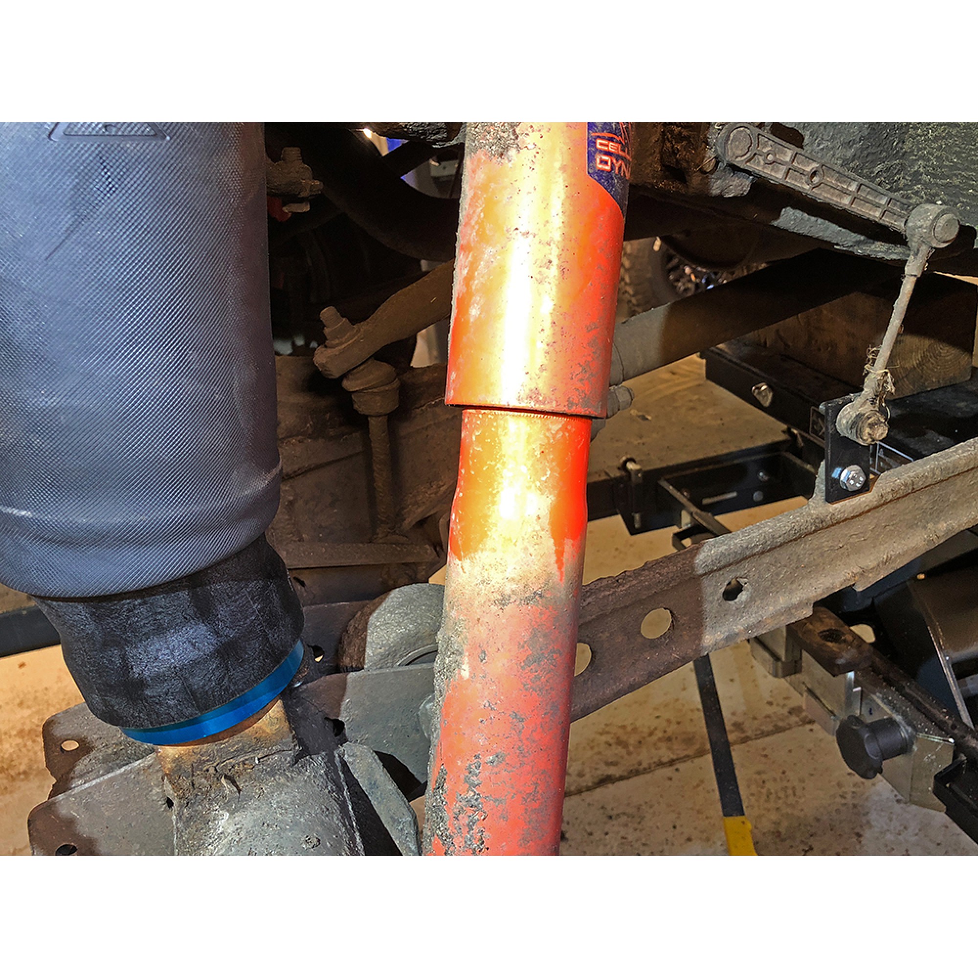 Discovery 2 Rear Spacer Blocks +40mm Use in Conjunction with DA6341