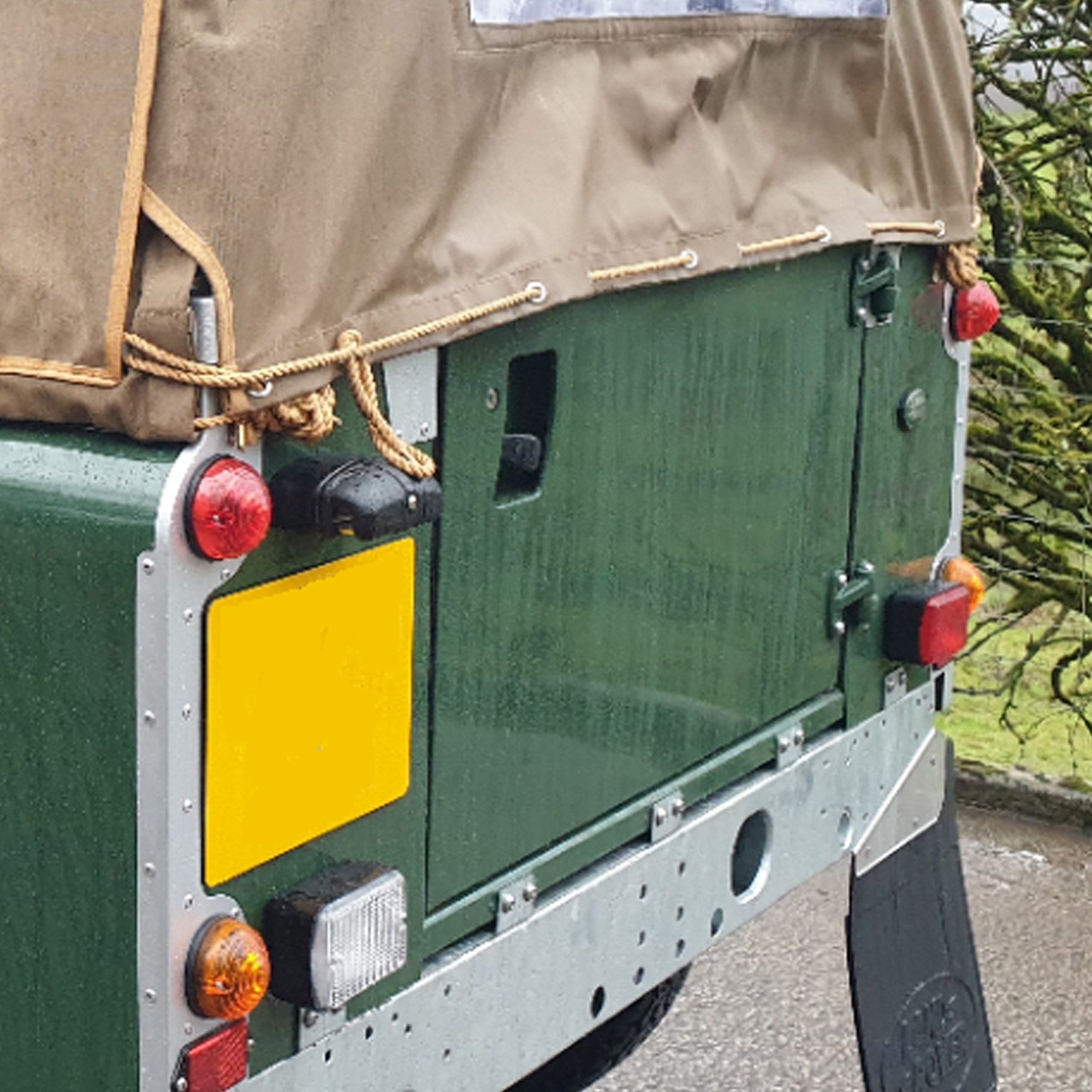 Tailgate Half Rear Door - Full Kit for Defender (83-16)