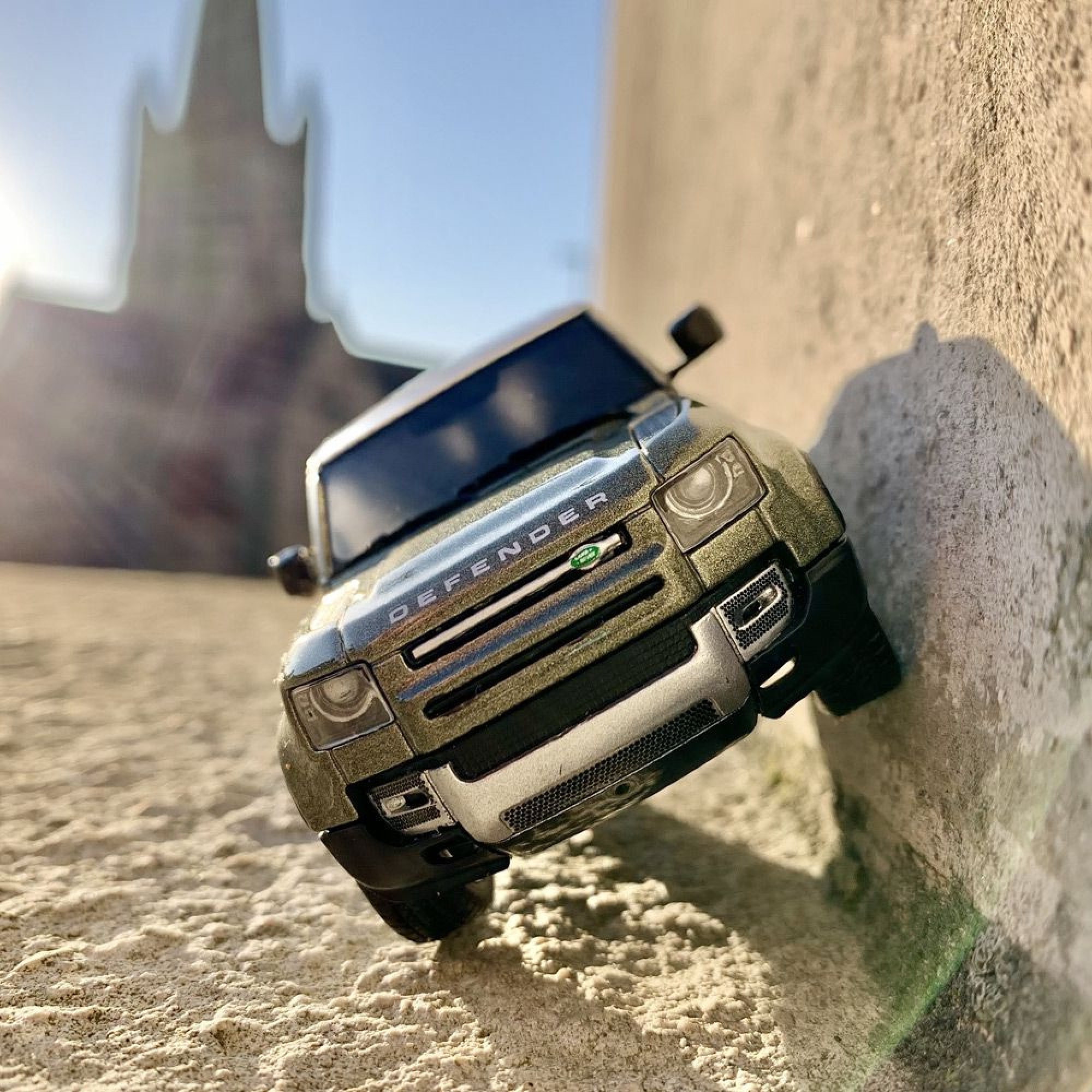 Land Rover New Defender 90 Scale Mode 1:43