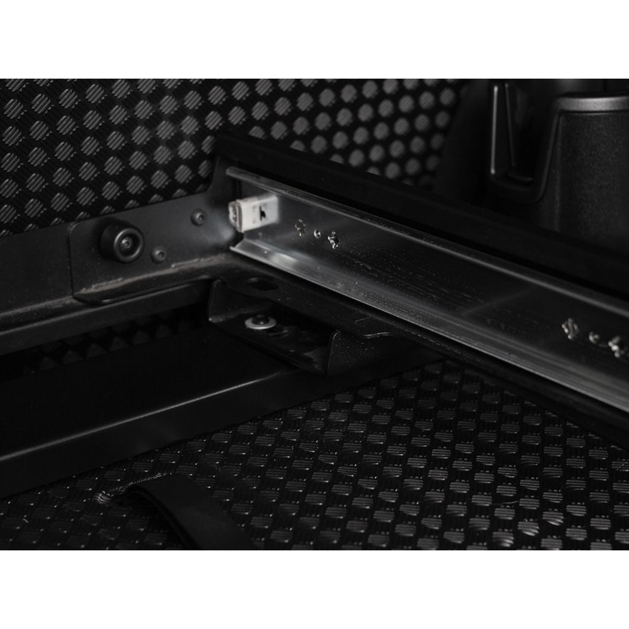 Front Runner Land Rover New Defender 110 (L663) Cargo Slide