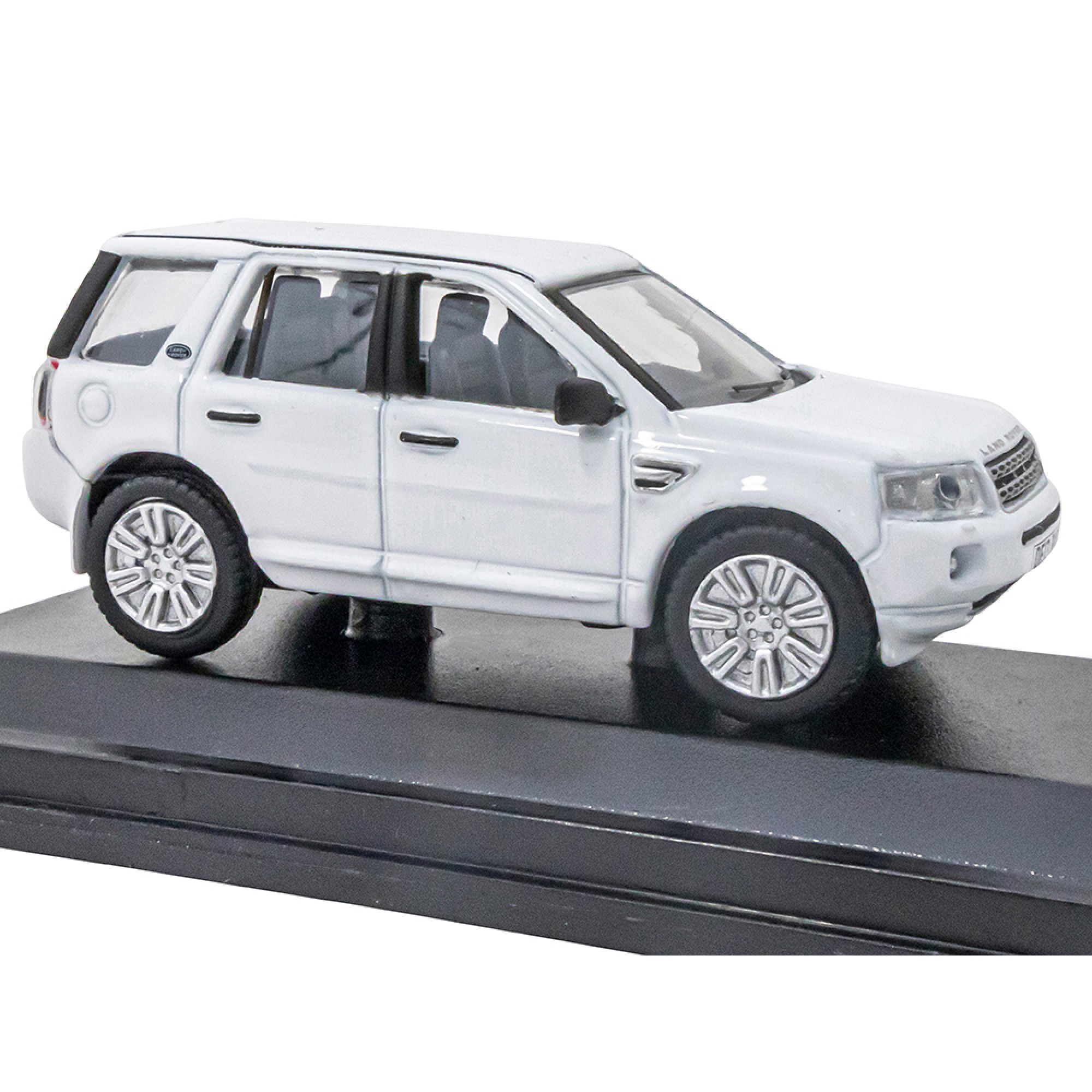 Freelander Fuji White 1:76