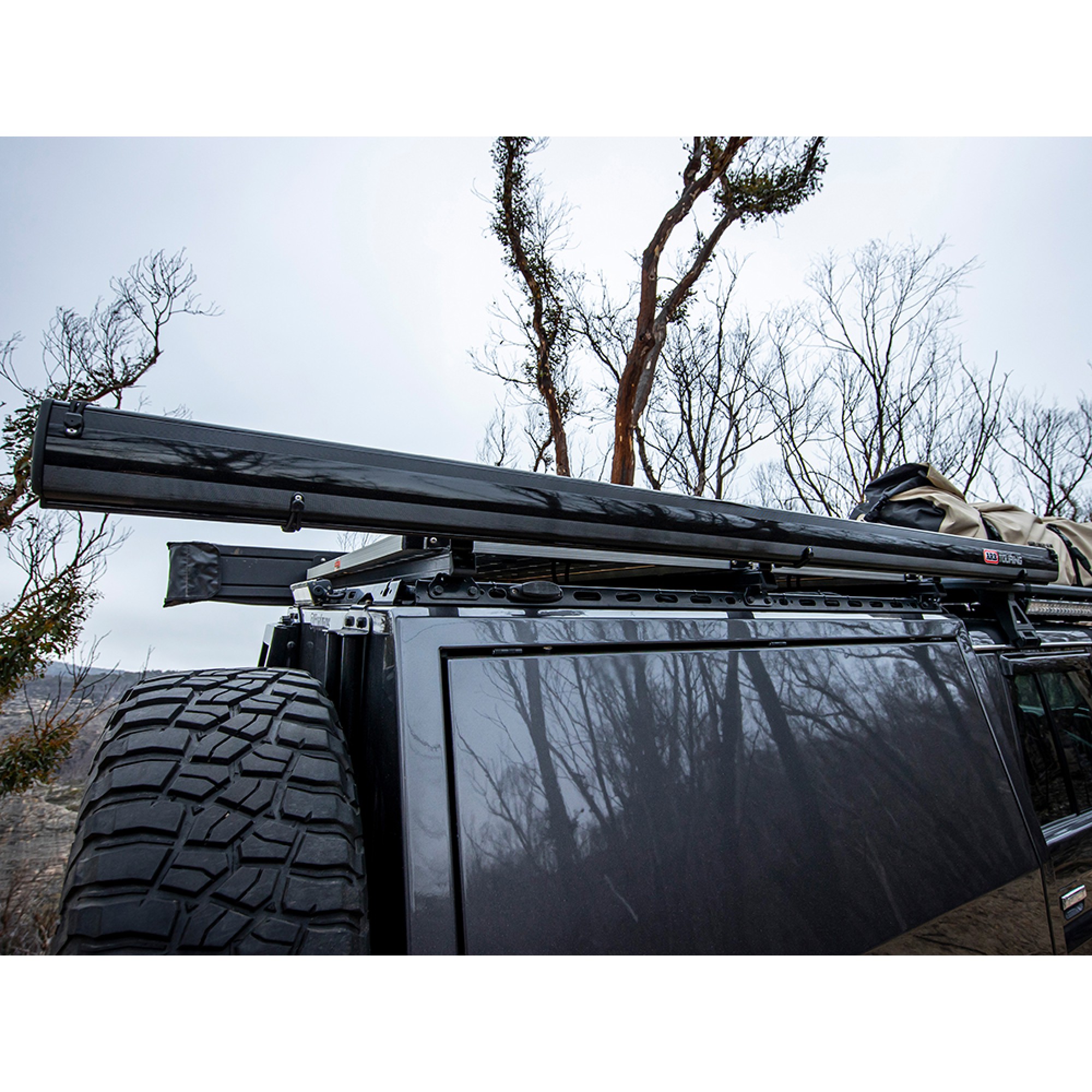 ARB Black Aluminium Awning W/Light 2500X2500