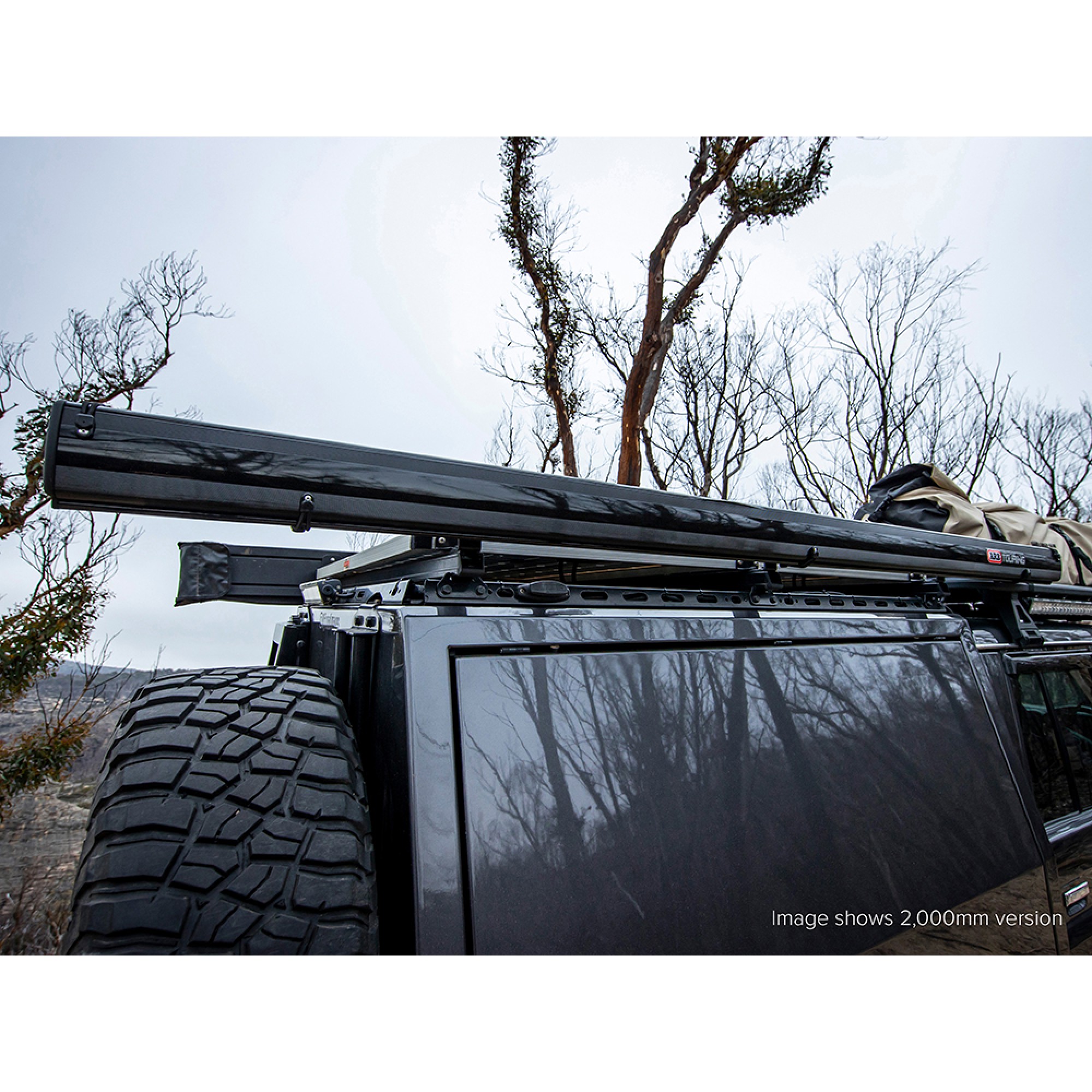 ARB 3M Black Aluminum Awning W/Light 3000mm x 2500mm