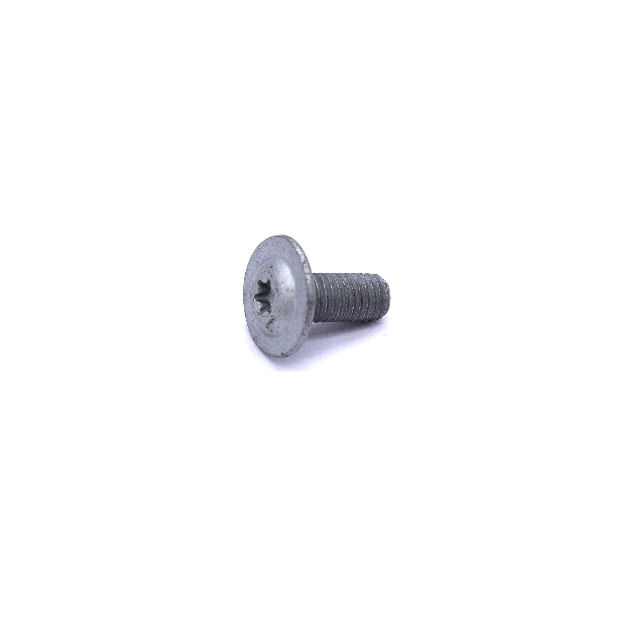 BYP500360 - Screw M6 x 15mm