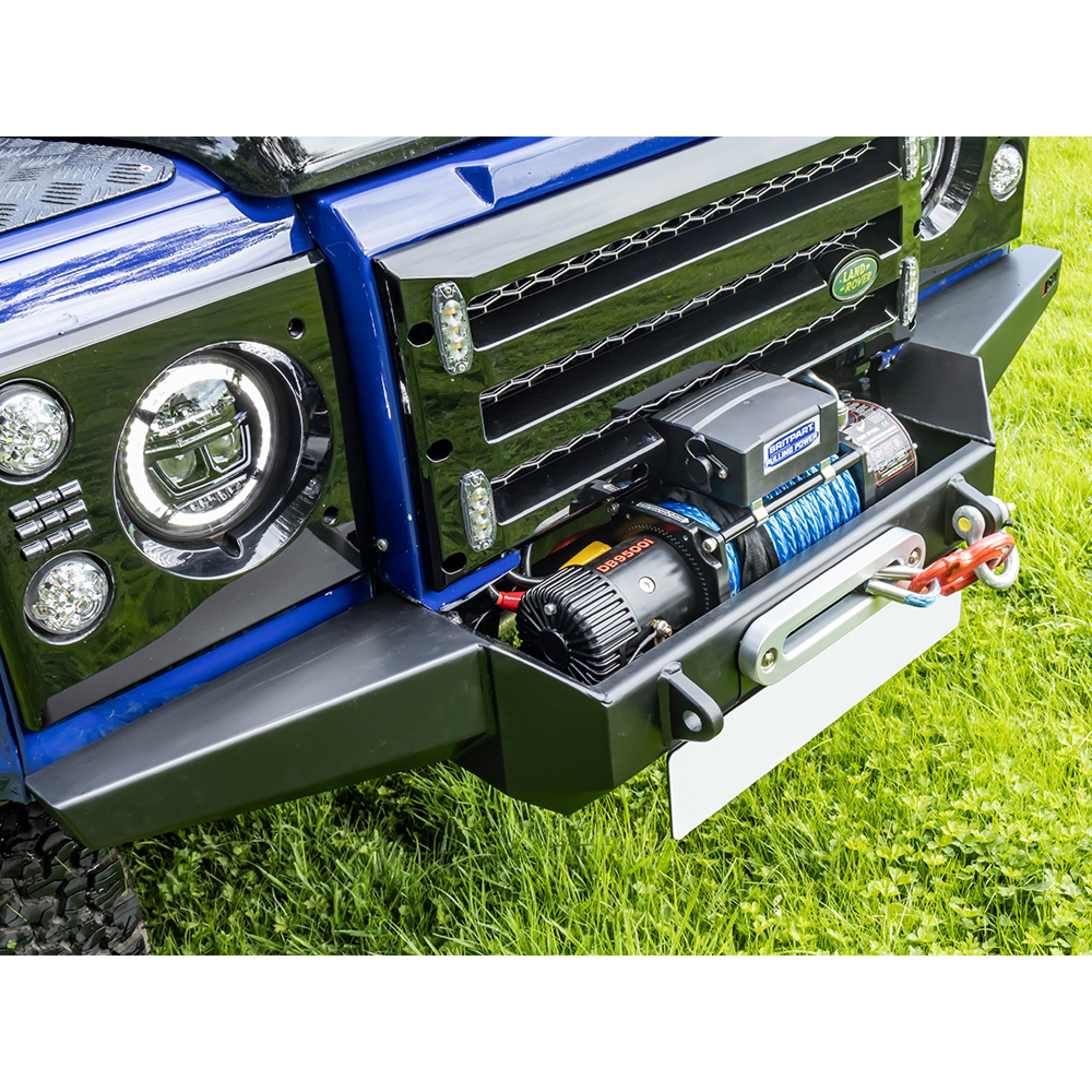 Safety Devices Winch Bumper for Defender 90/110 (1983-16)