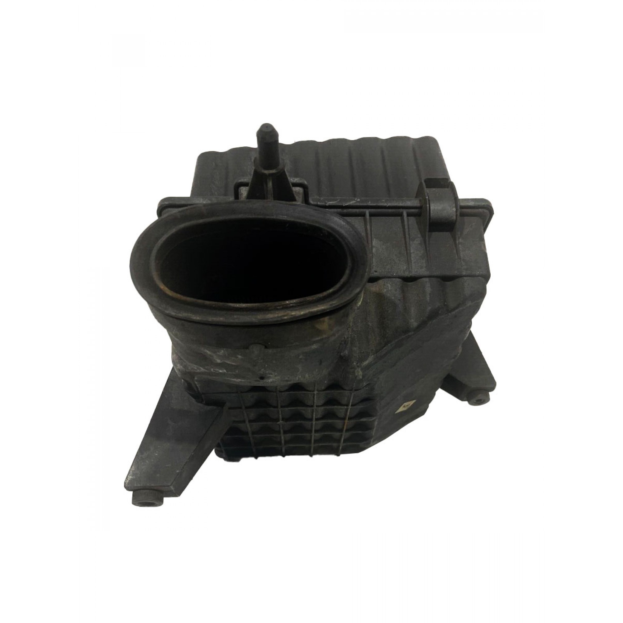 ESR2949 - Air Cleaner Assembley Diesel P38A