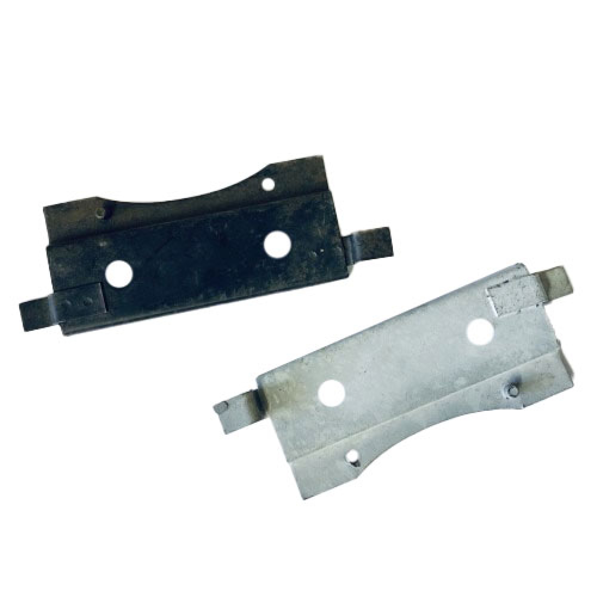 MTC6302 - Genuine Battery Spacer Bracket 90/110 Petrol.