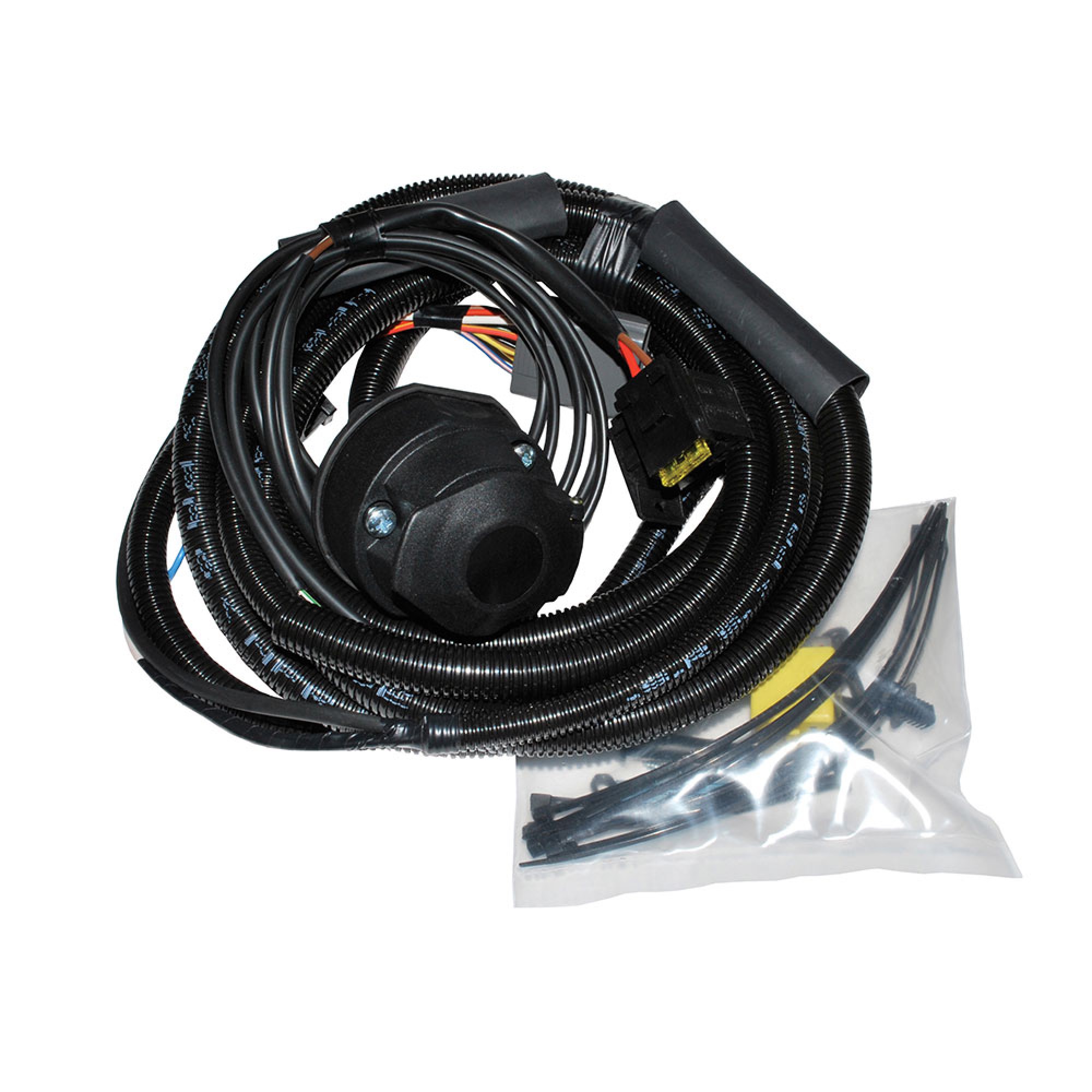 LR005919 - 13 Pin Towing Electrics for Defender 2007 Onwards