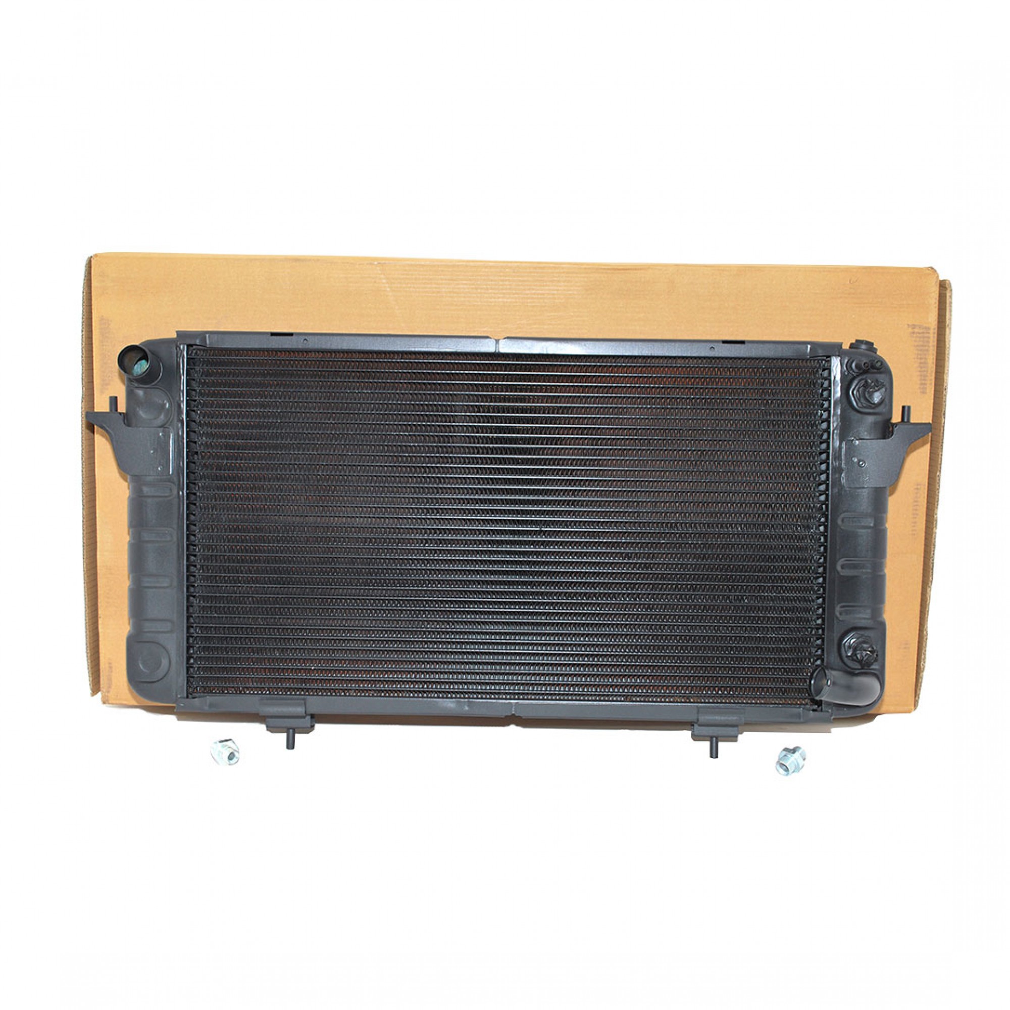 ESR3688 - Radiator 3.9 V8 Manual Discovery TA on