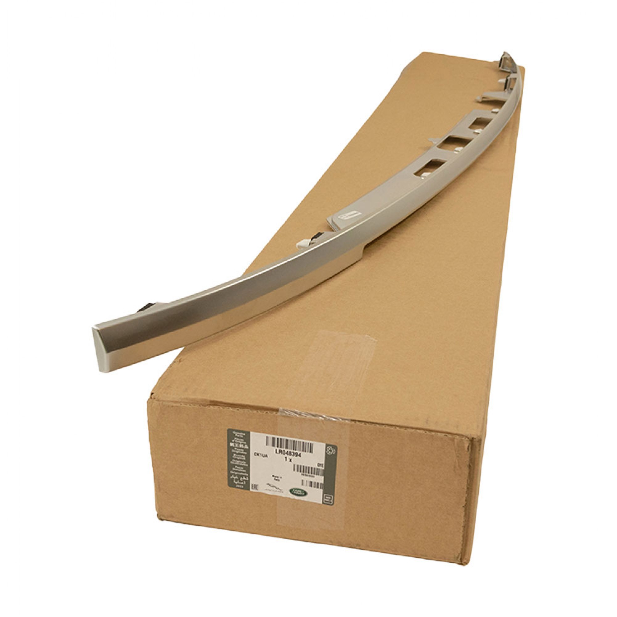 LR048394 - Genuine Tailgate Moulding from DA118023