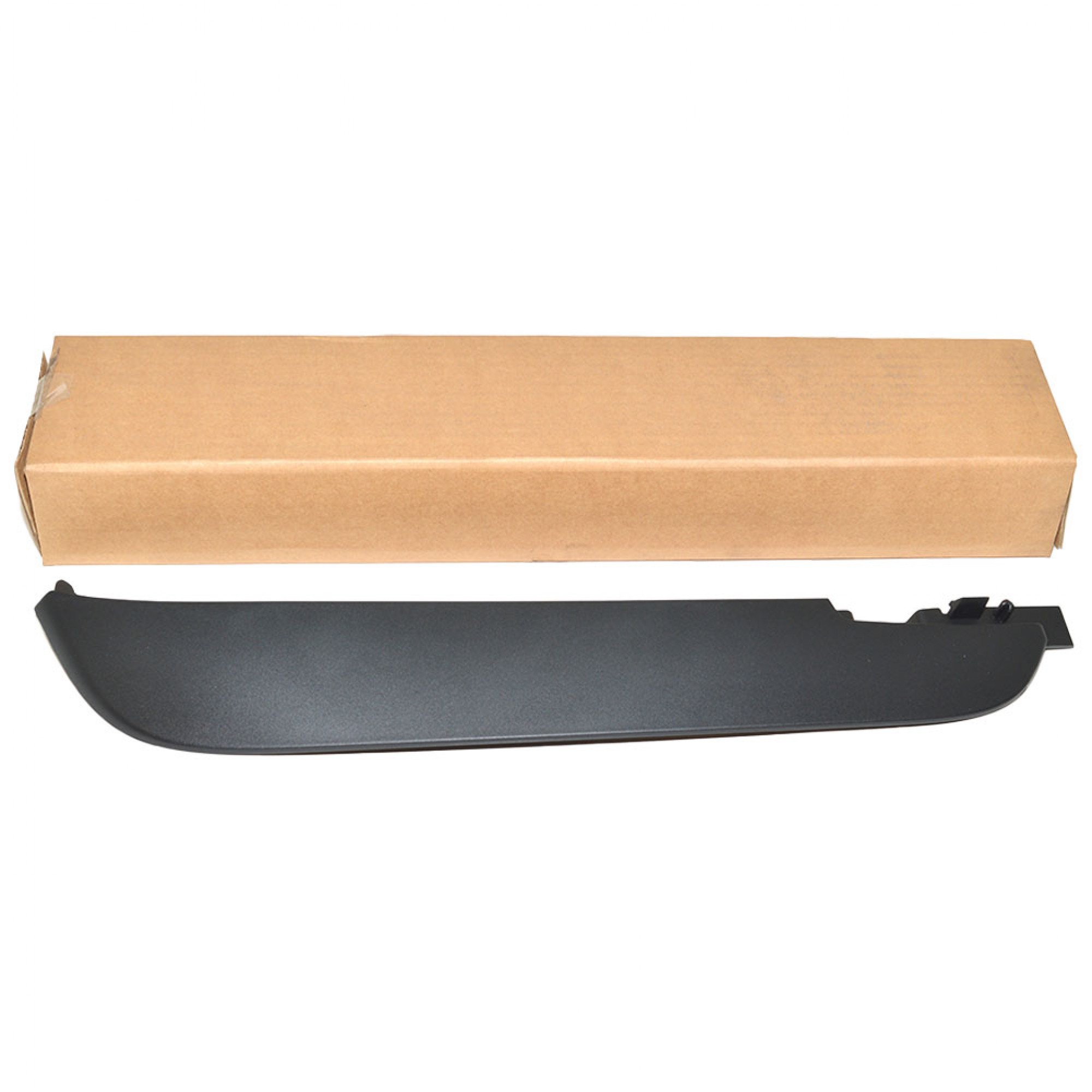 LR026536 - RH Air Deflector for Front Bumper