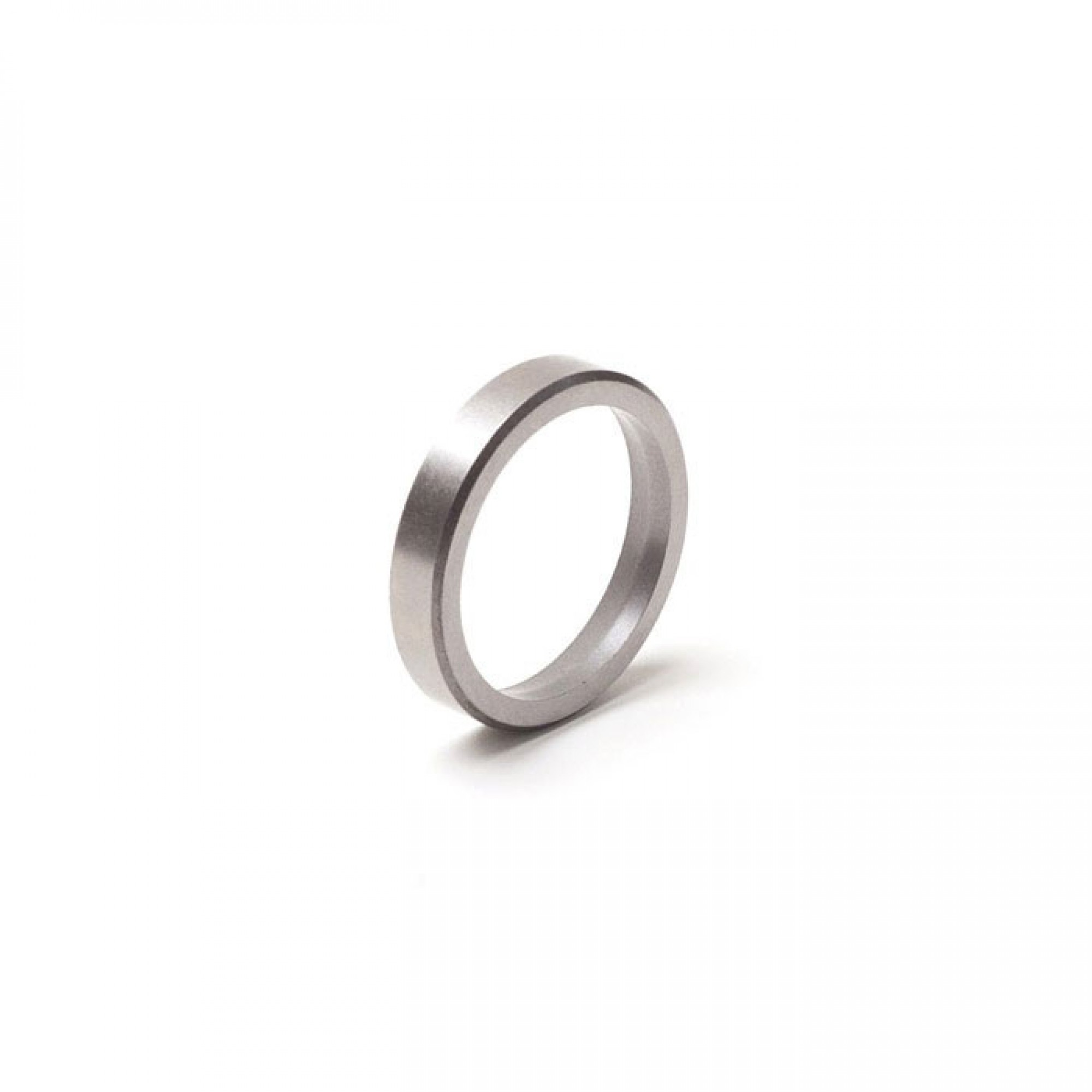 ERC225 - Genuine Valve Seat Inlet V8 Carb 010 Inch Oversize and Range Rover Classic EFI