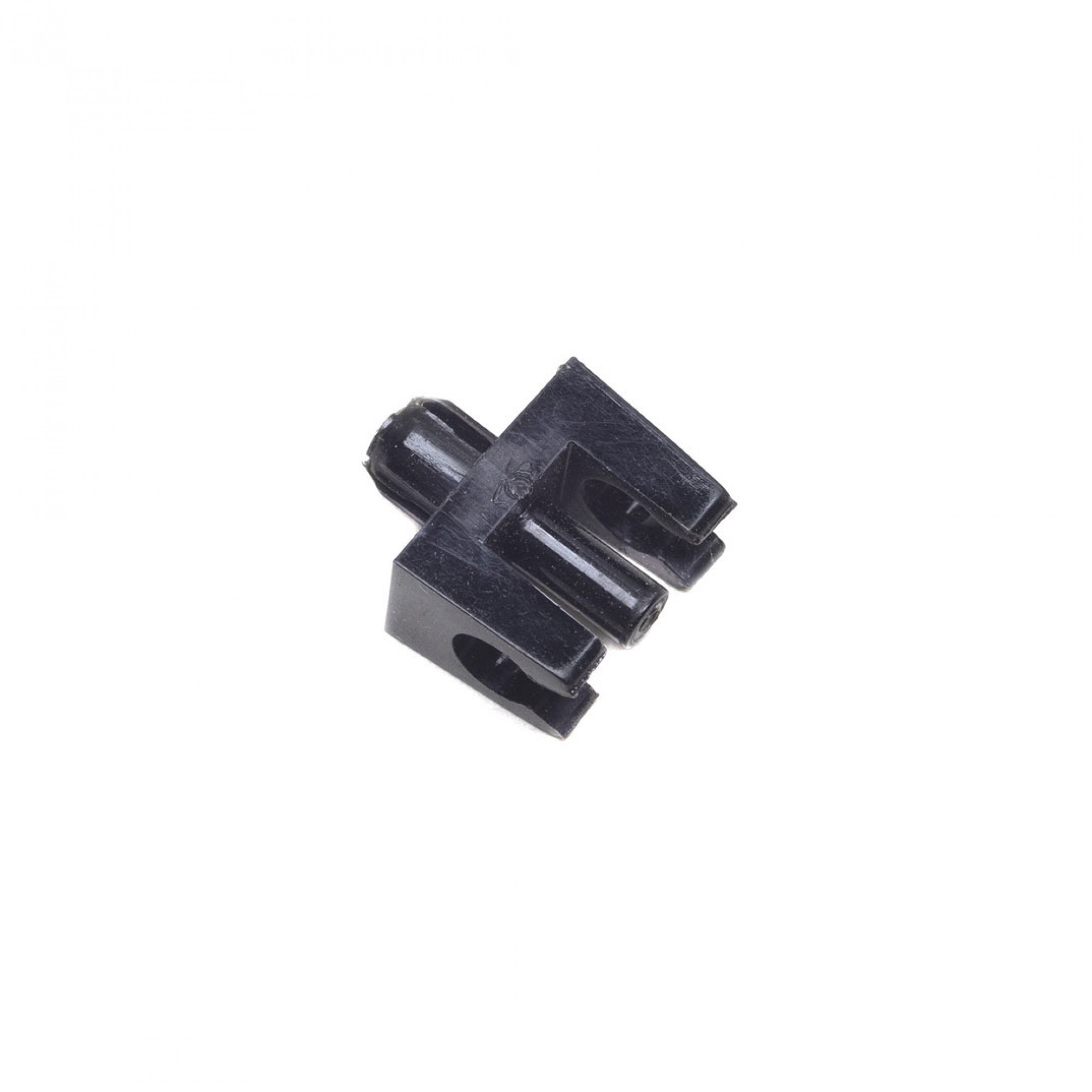 NRC8206 - Clip for Choke Cable V8 110 LHD up to 1986