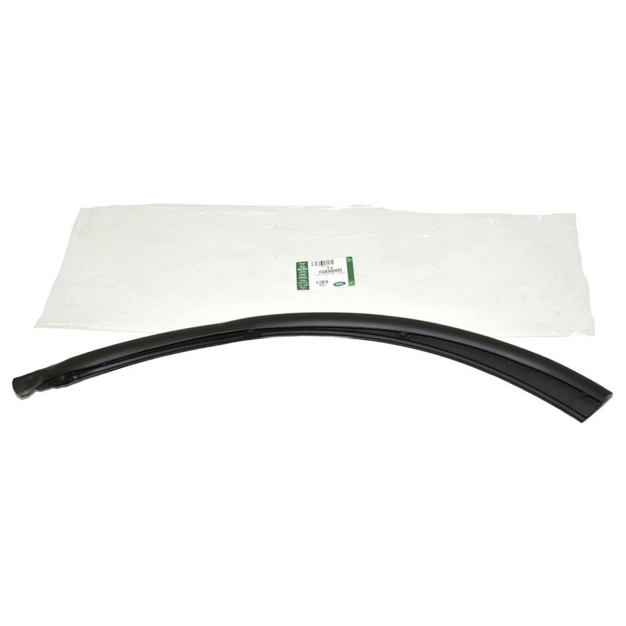 CGE500420 - RH Rear Door Cladding Seal for Discovery 3