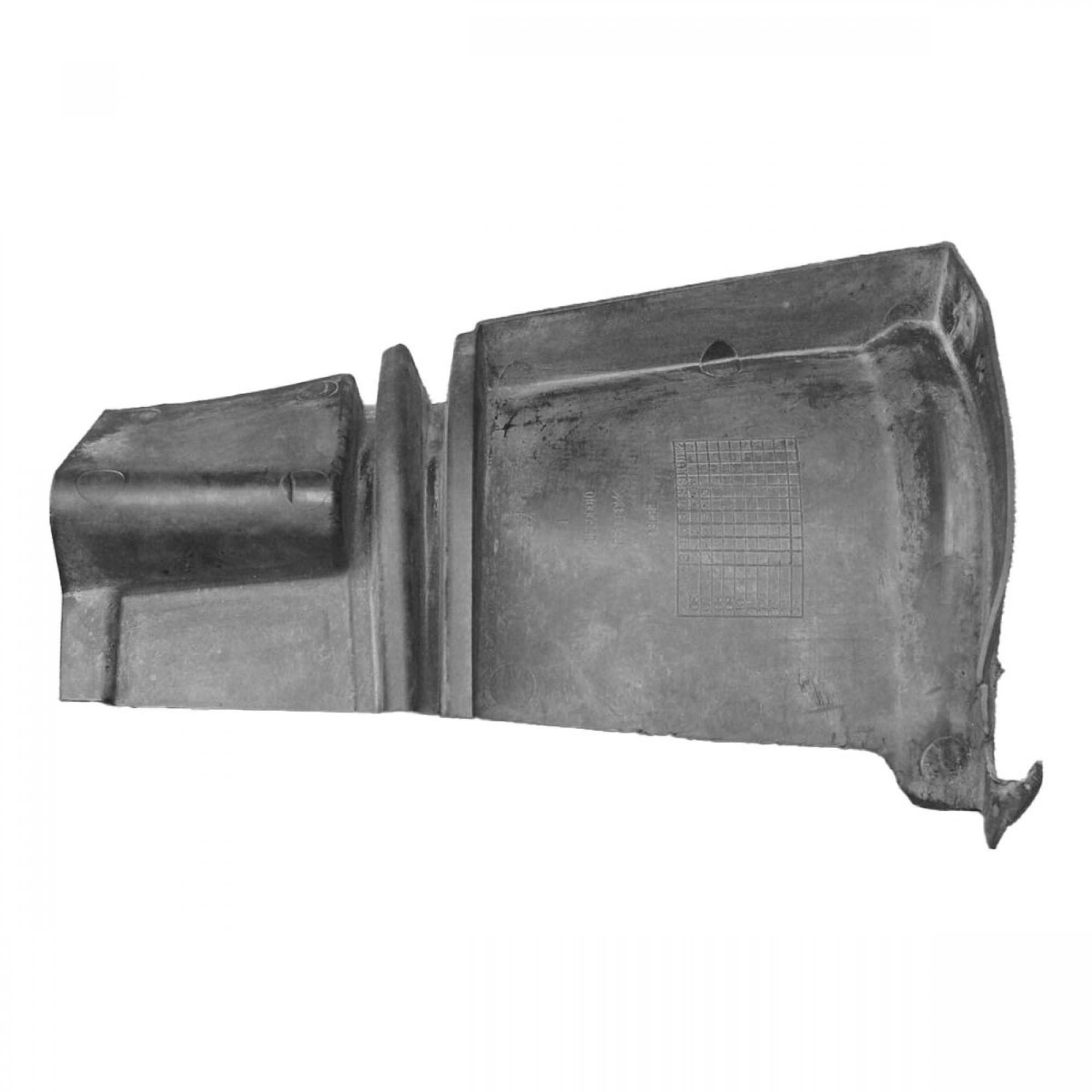 CLE500010 - Splash Shield Front Wheelarch 3.6L V8 Diesel