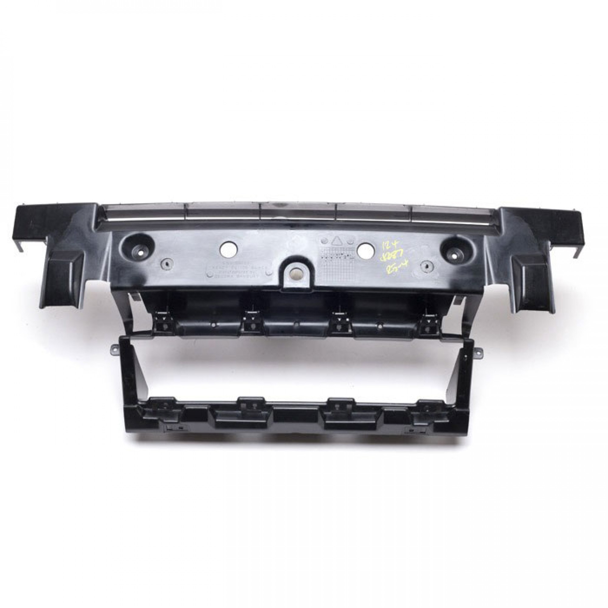 DQO000080 - Front Bumper Mounting from 3A000