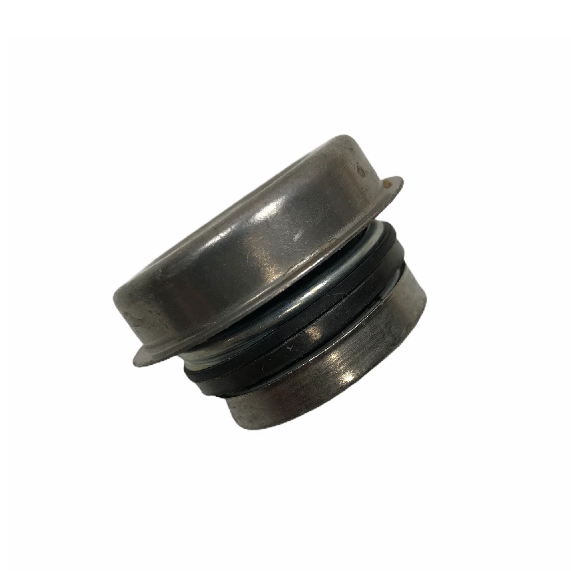 ERC9174 - Genuine Water Pump Seal Range Rover Classic Priced to Clear
