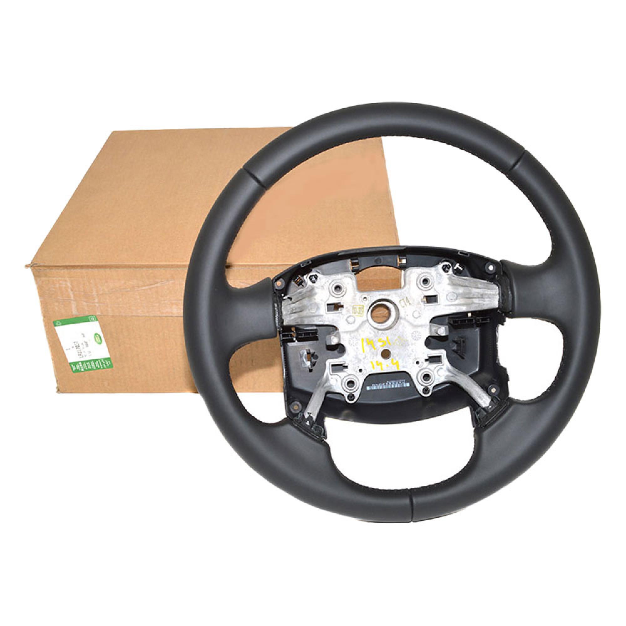 LR017037 - Genuine Steering Wheel Leather with Manual Speed Control Remote Ice Controls Telephone Intergation and Voice Input System. Priced to Clear